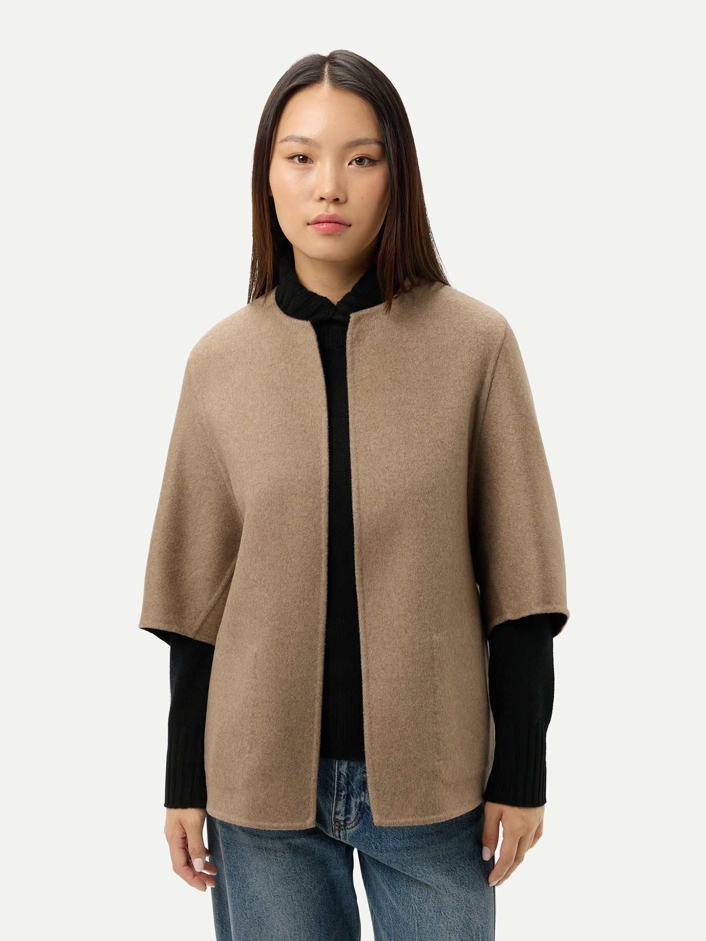 Veste Poncho en cachemire à poches plaquées