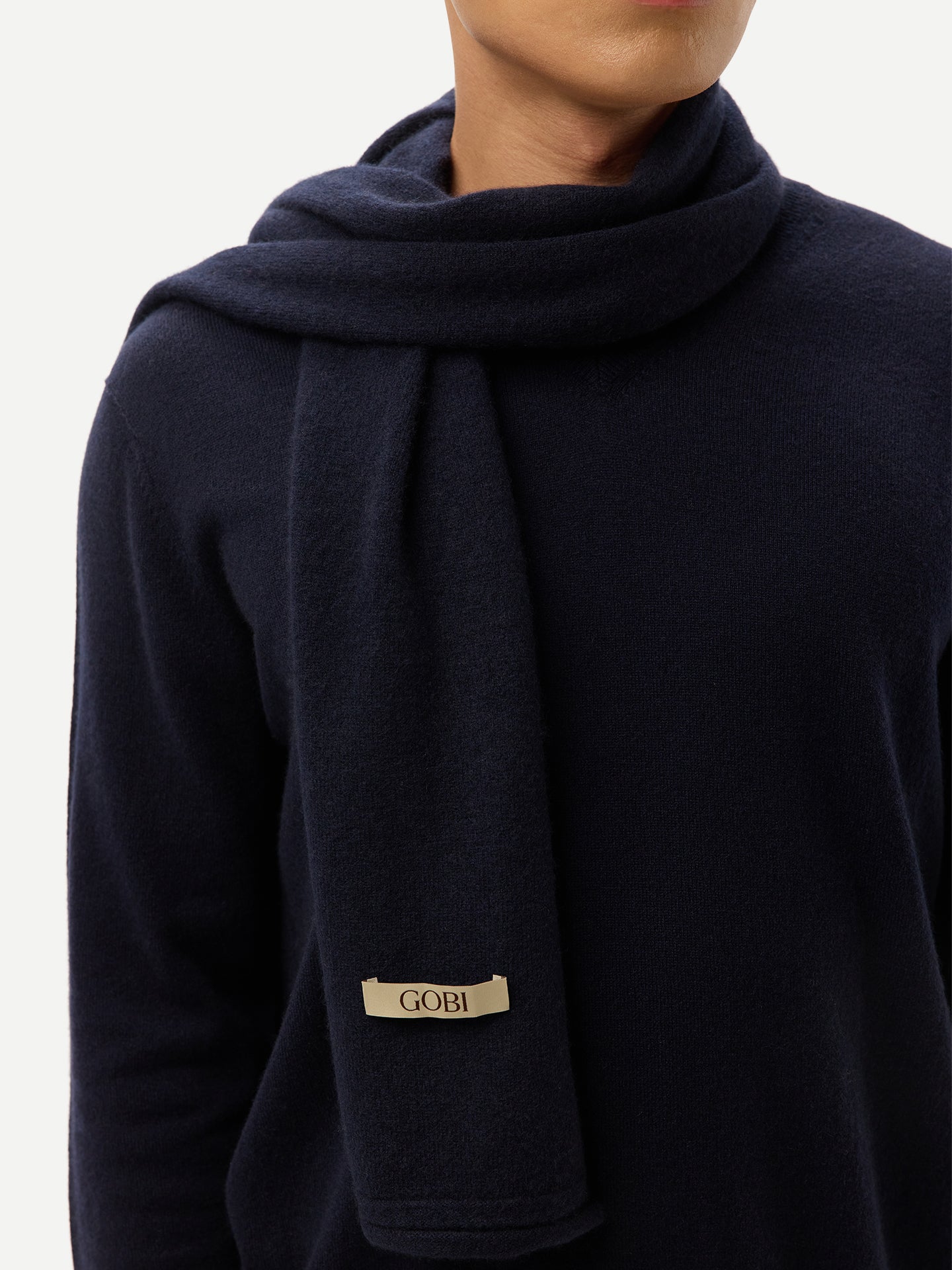 Écharpe en jersey de cachemire unisexe couleur marine | GOBI Cashmere
