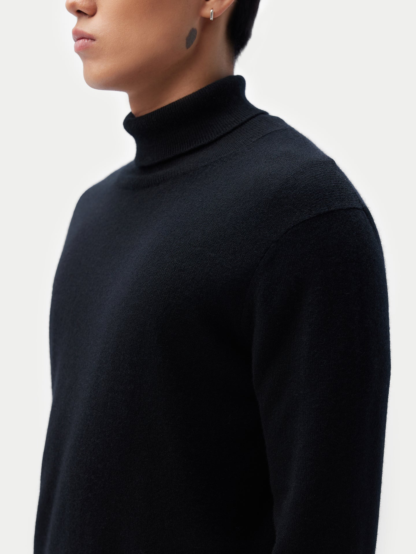 Pull col roulé en cachemire Essential pour hommes