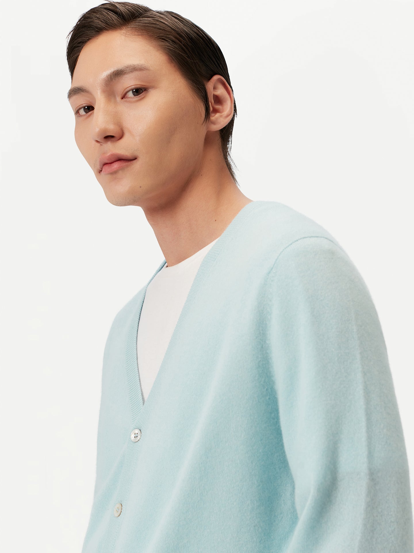 Cardigan col en V en cachemire Essential pour hommes