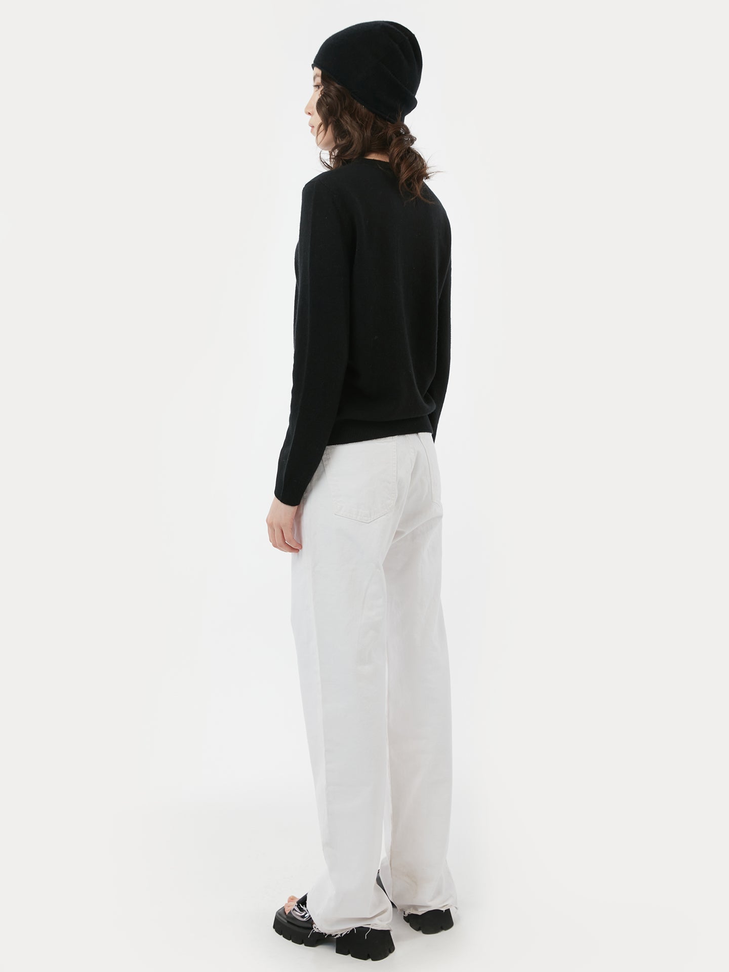 Cachemire léger pour femme Poids Basique Col Rond Noir - Gobi Cashmere