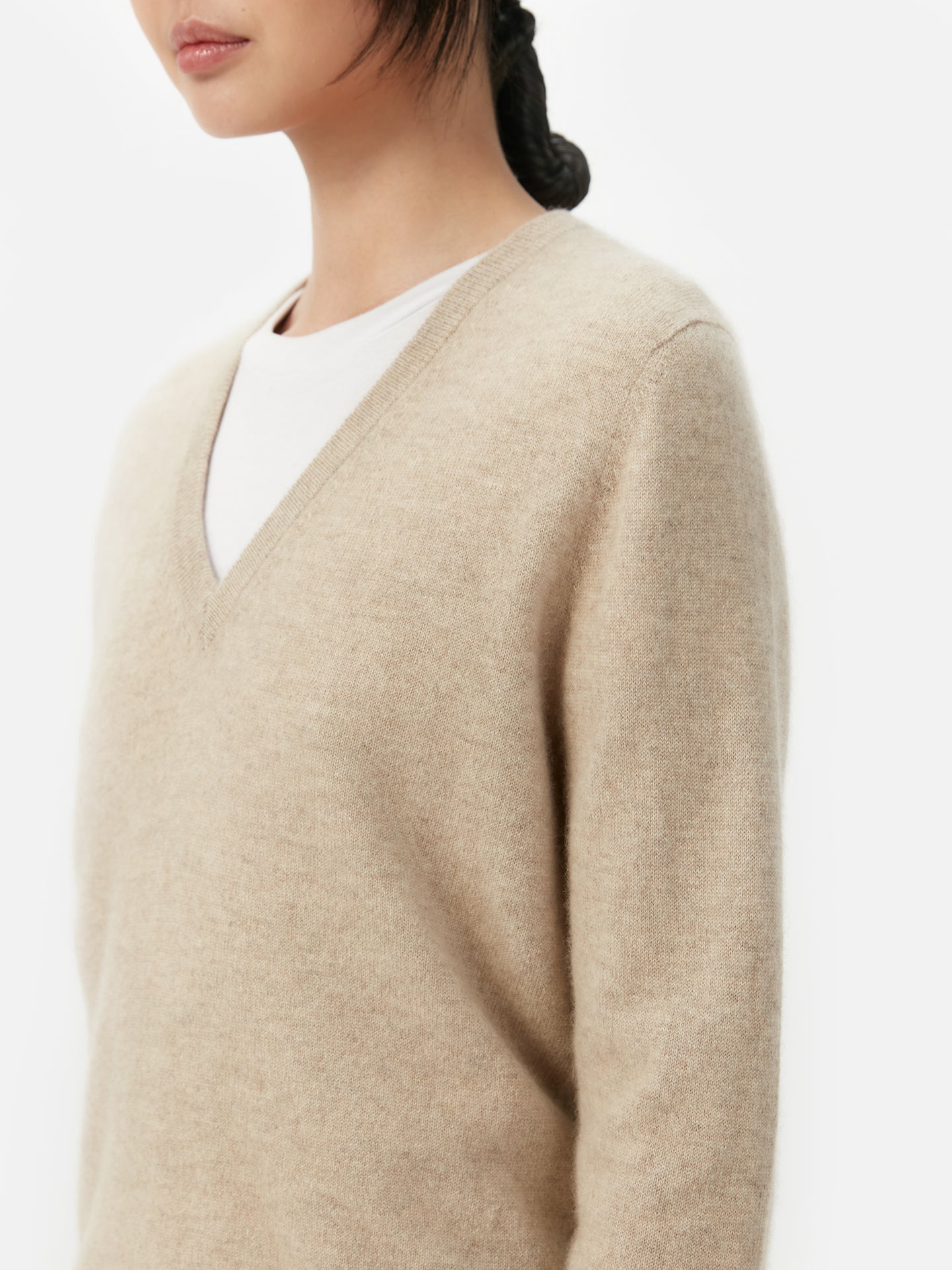 Pull col en V en Cachemire pour femmes Taupe - Gobi Cashmere