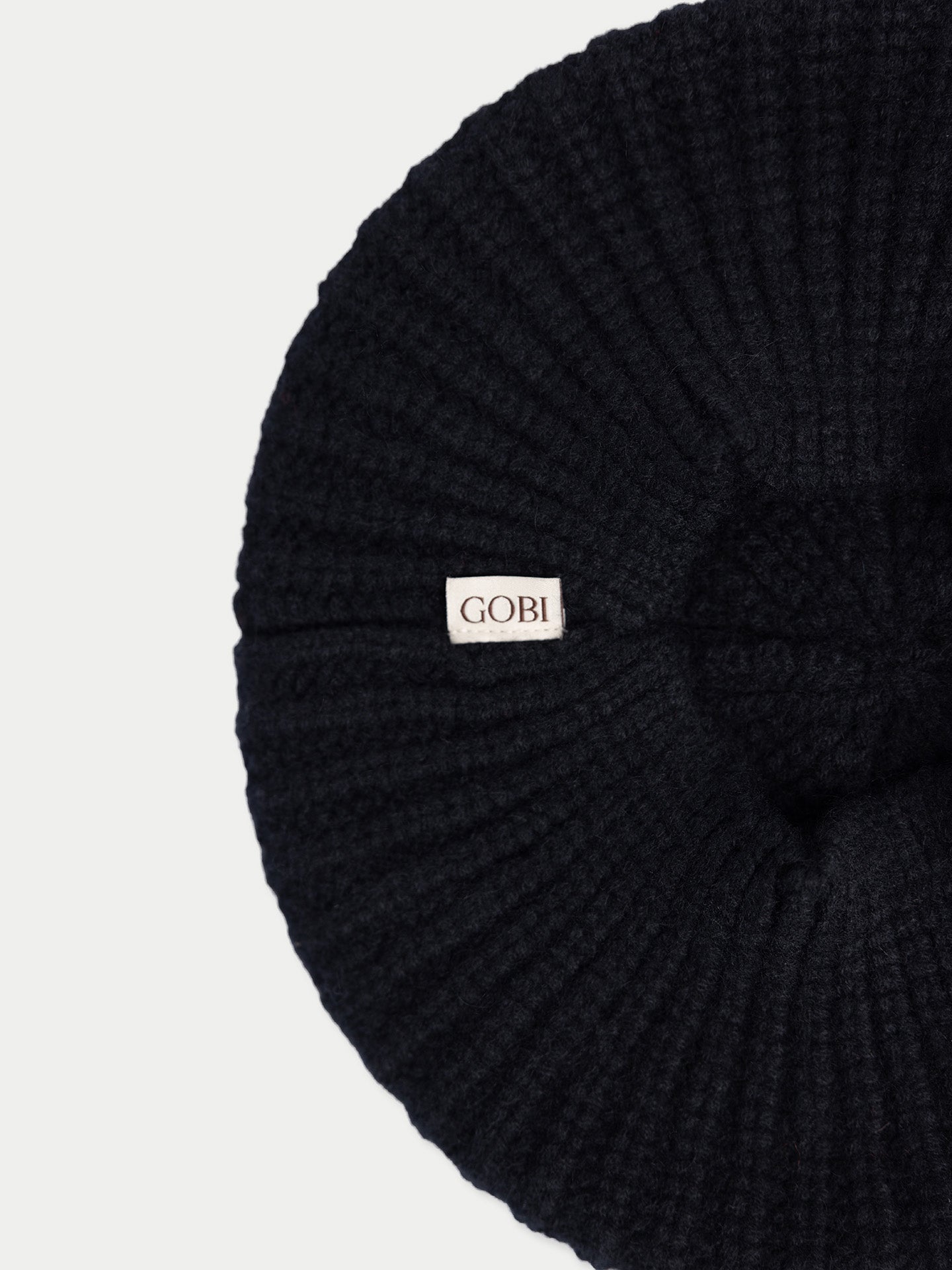 Bonnet Classique à Côtes en Cachemire couleur noir | GOBI Cashmere