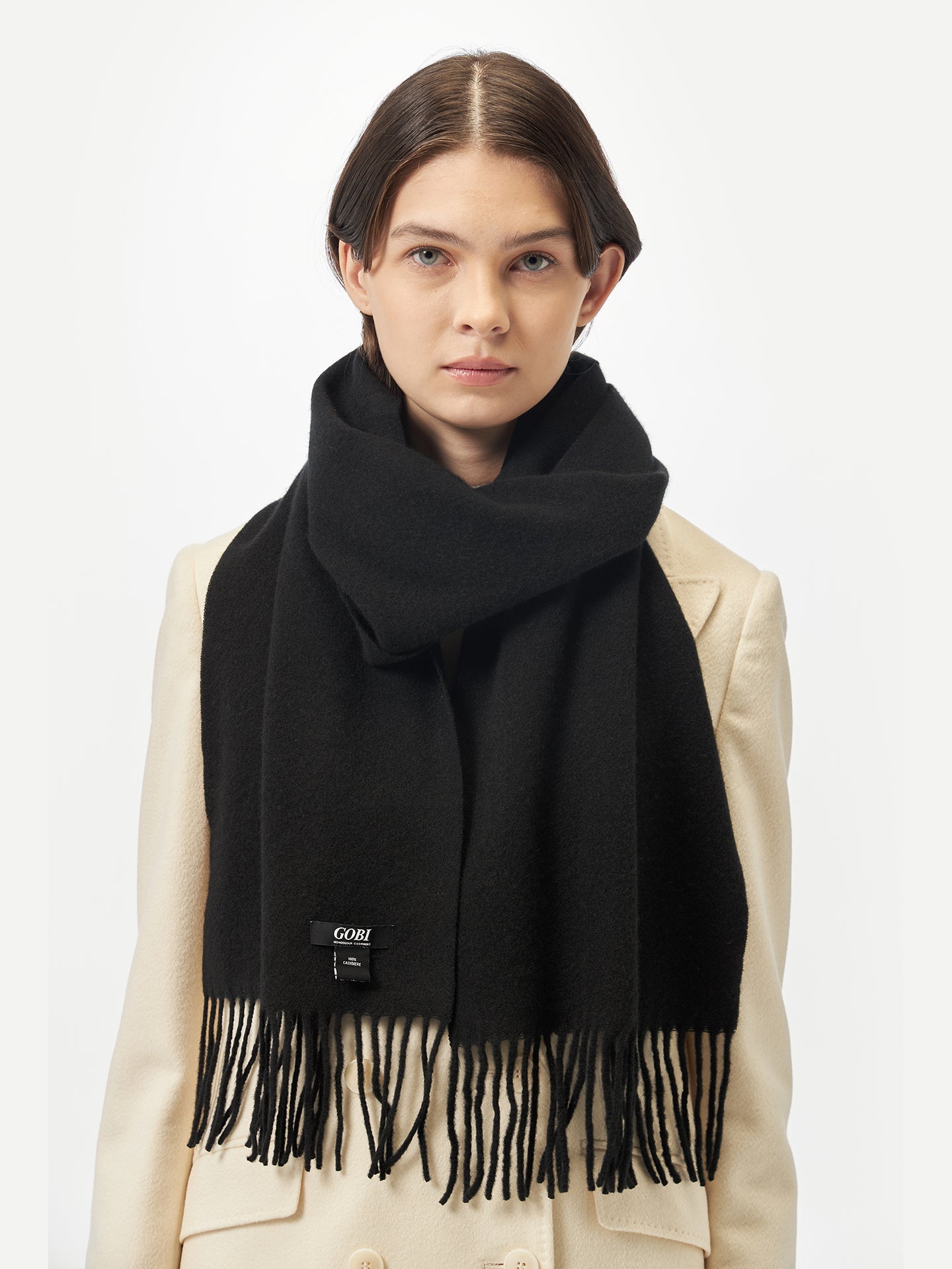 Écharpe avec franges en cachemire unisexe , couleur Noir - Gobi Cashmere