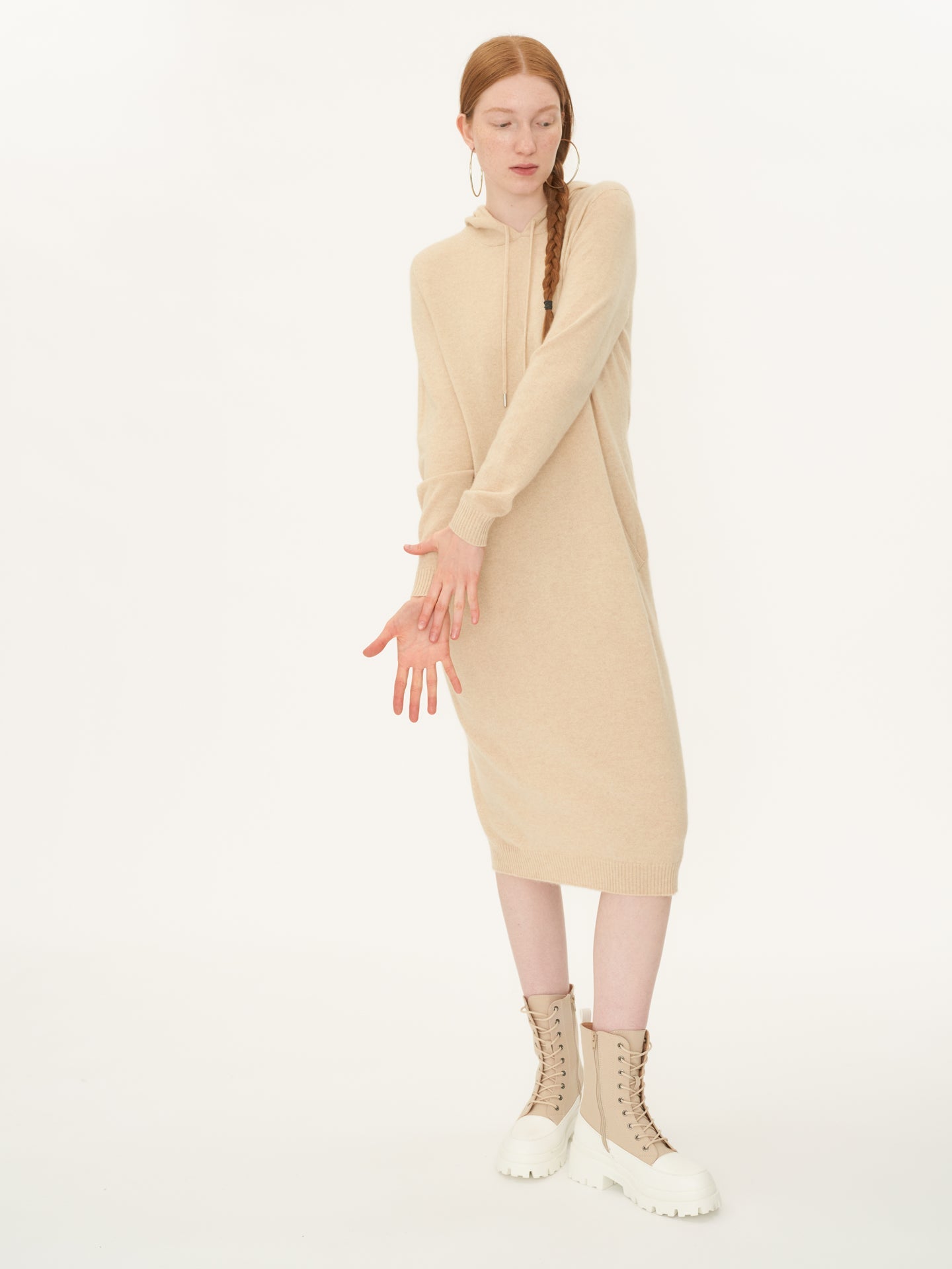 Robe à capuche moyenne en Cachemires Taupe - Gobi Cashmere