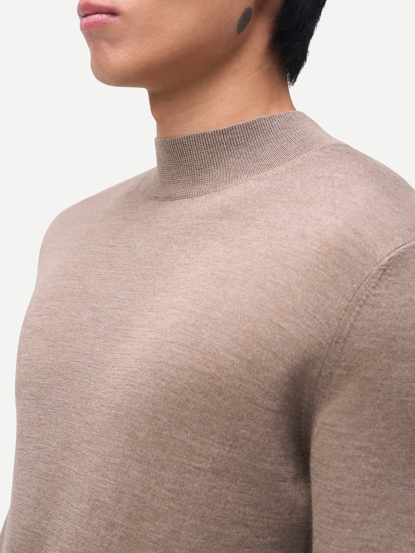 Pull homme en cachemire et soie à col montant