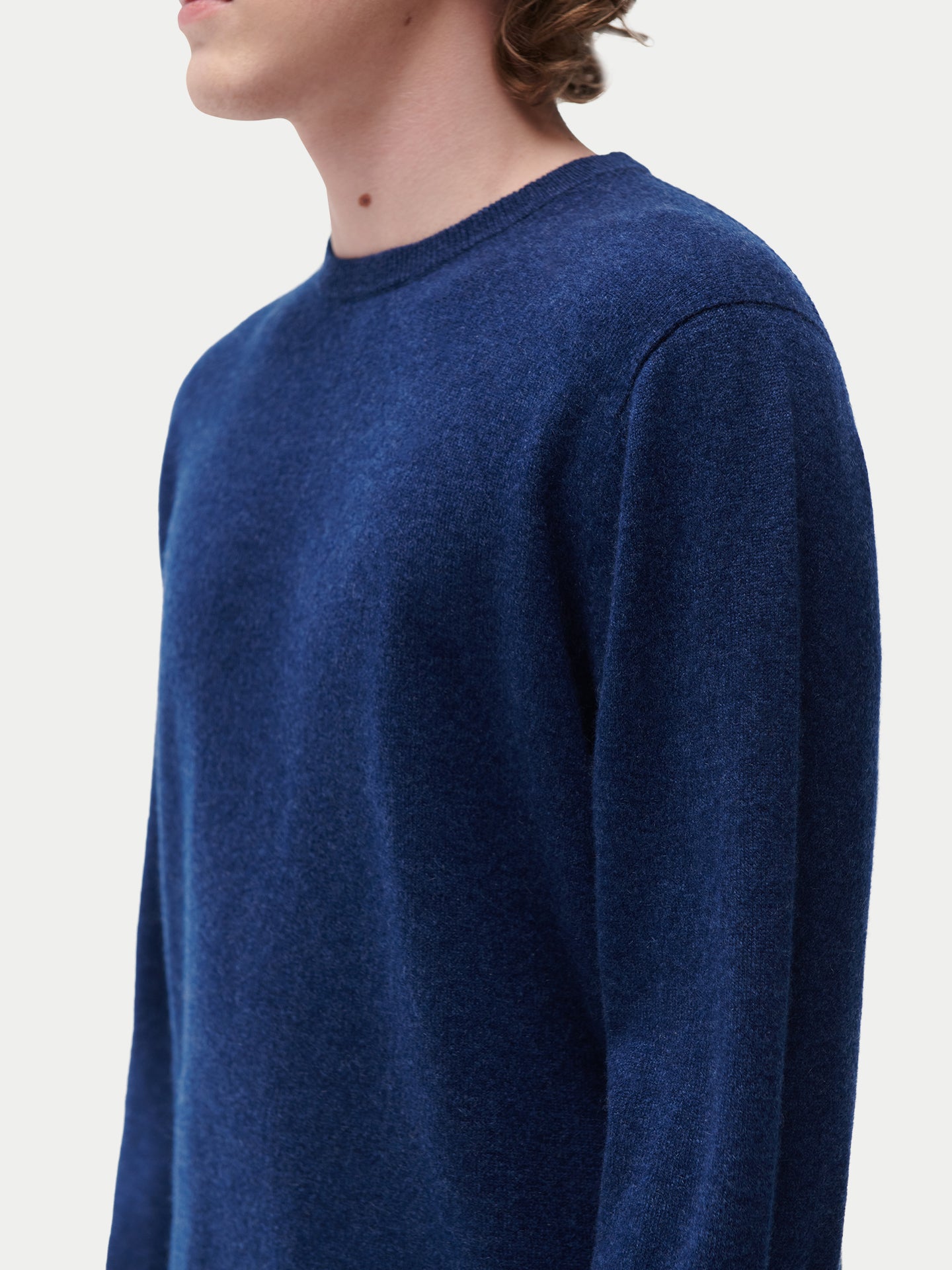 Pull col rond en cachemire Essential pour hommes