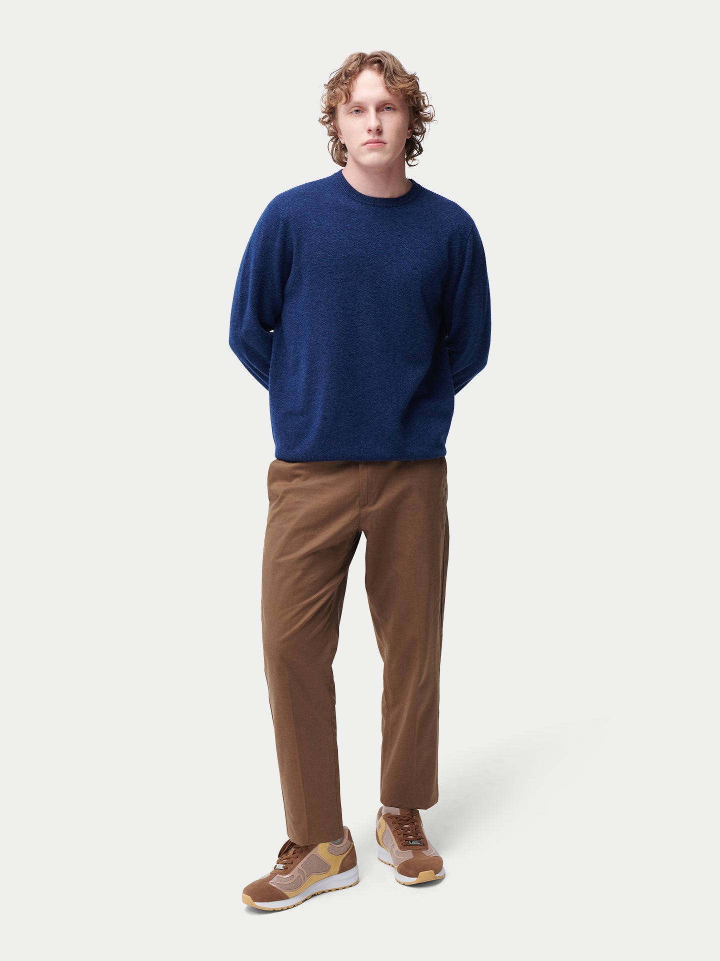 Pull col rond en cachemire Essential pour hommes