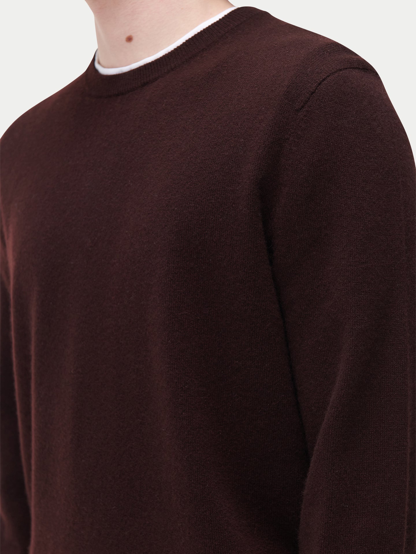 Pull col rond en cachemire Essential pour hommes