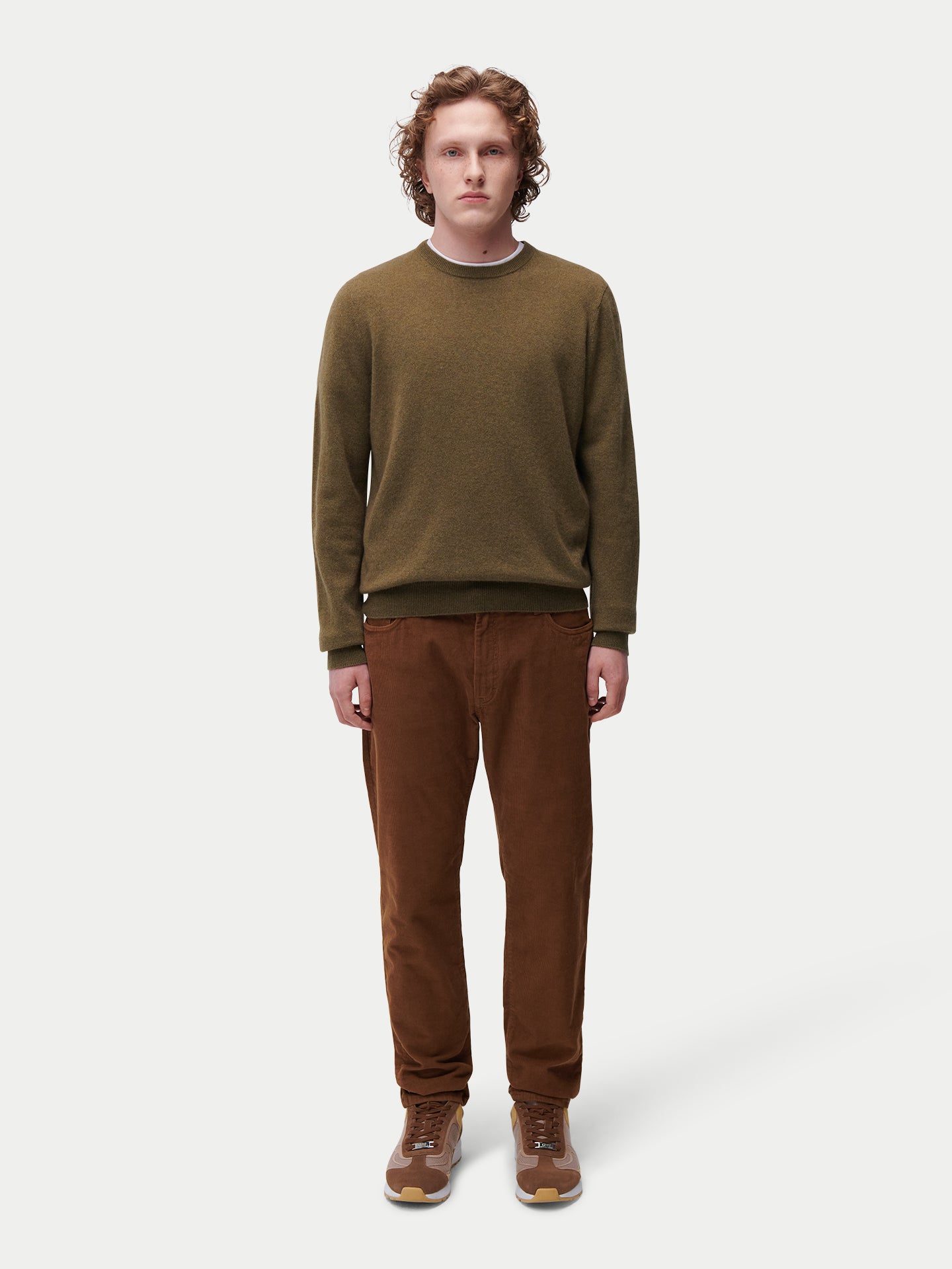 Pull col rond en cachemire Essential pour hommes