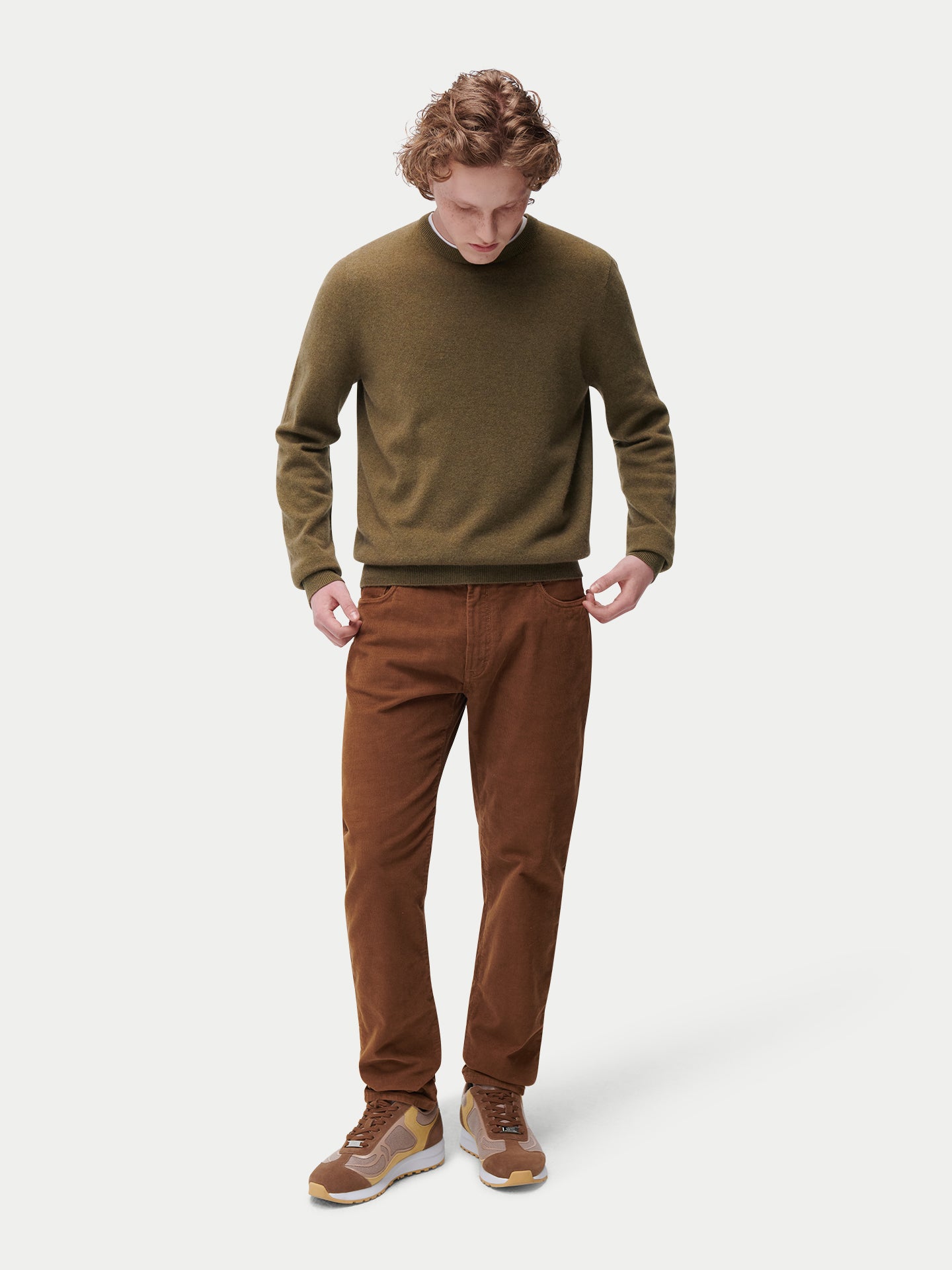 Pull col rond en cachemire Essential pour hommes