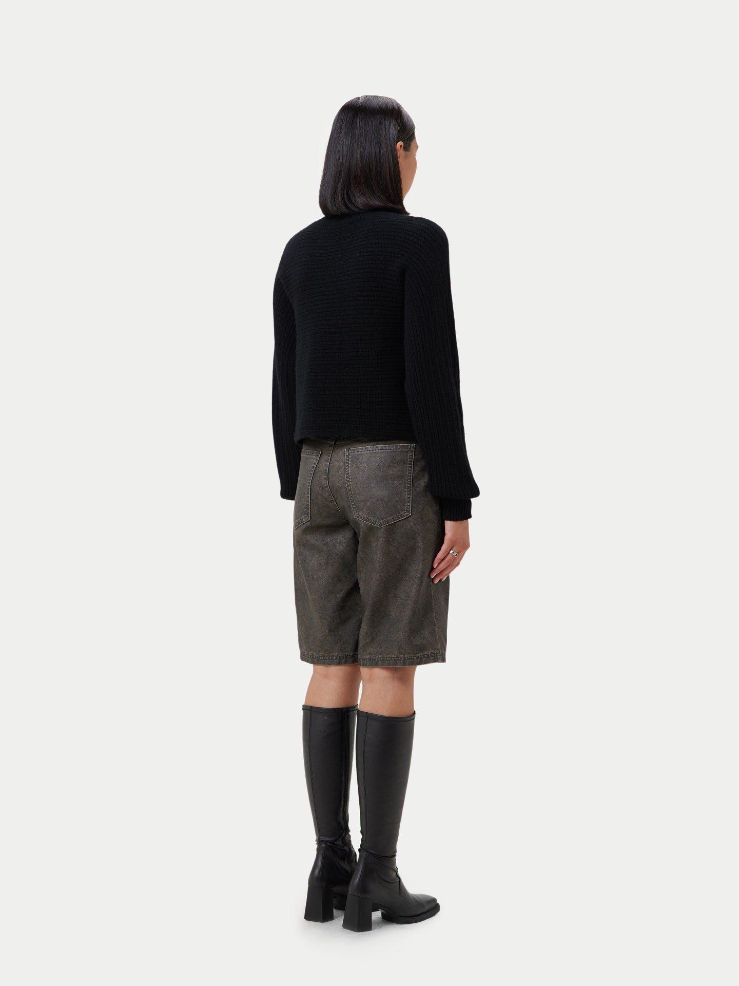 Pull croisé en cachemire Noir - Gobi Cashmere