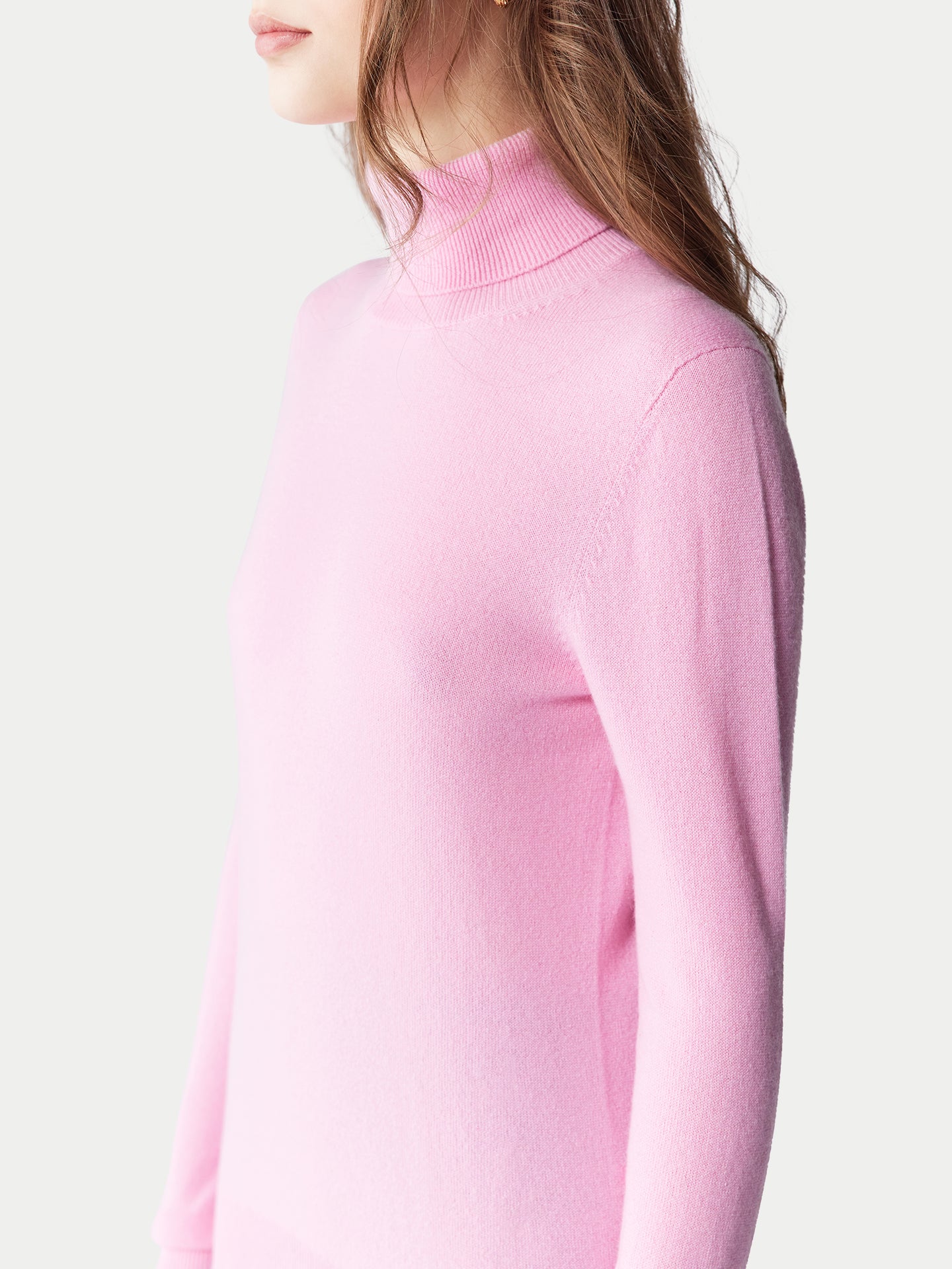 Pull col roulé en cachemire Essential pour femmes