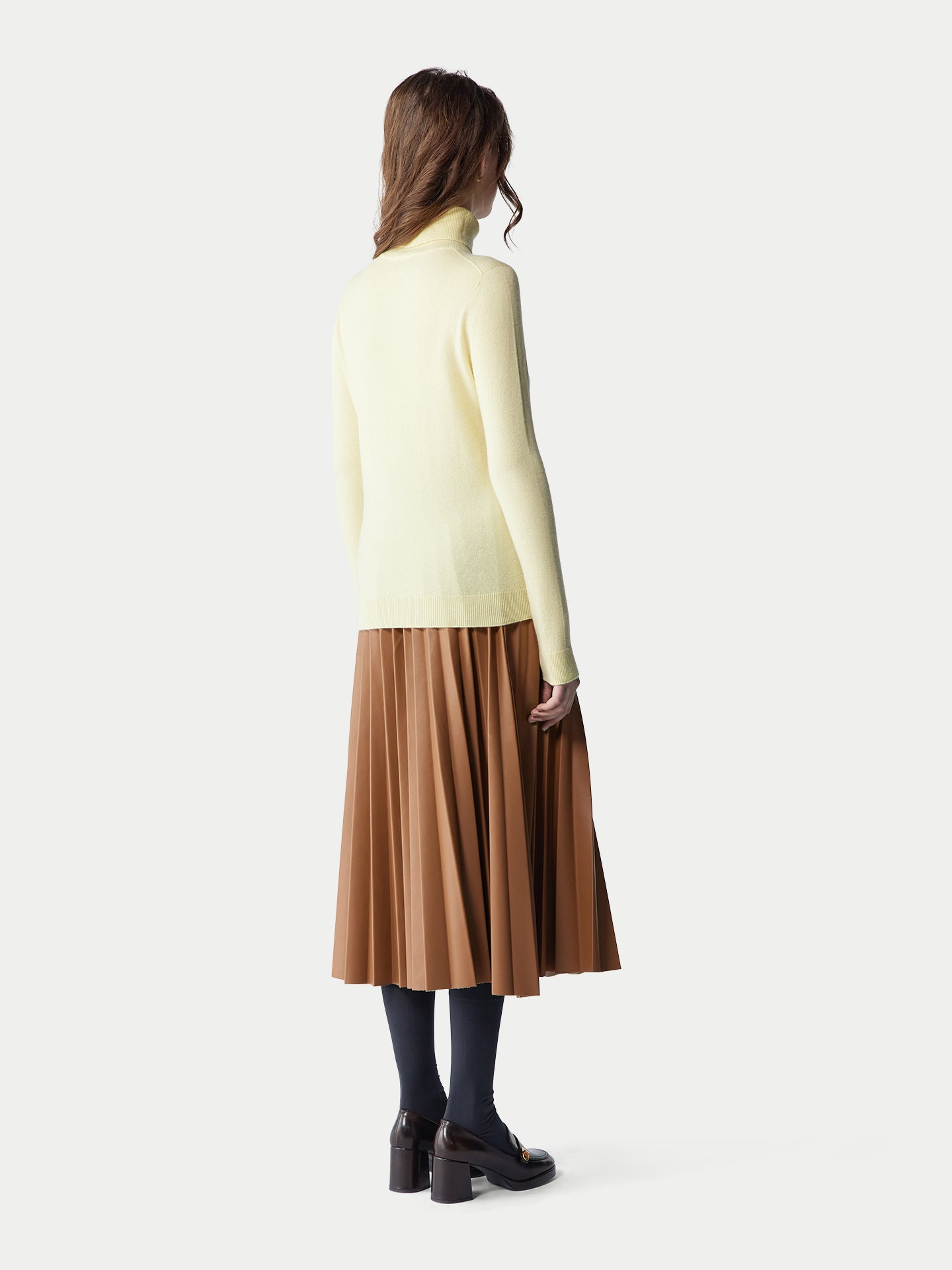 Pull col roulé en cachemire Essential pour femmes