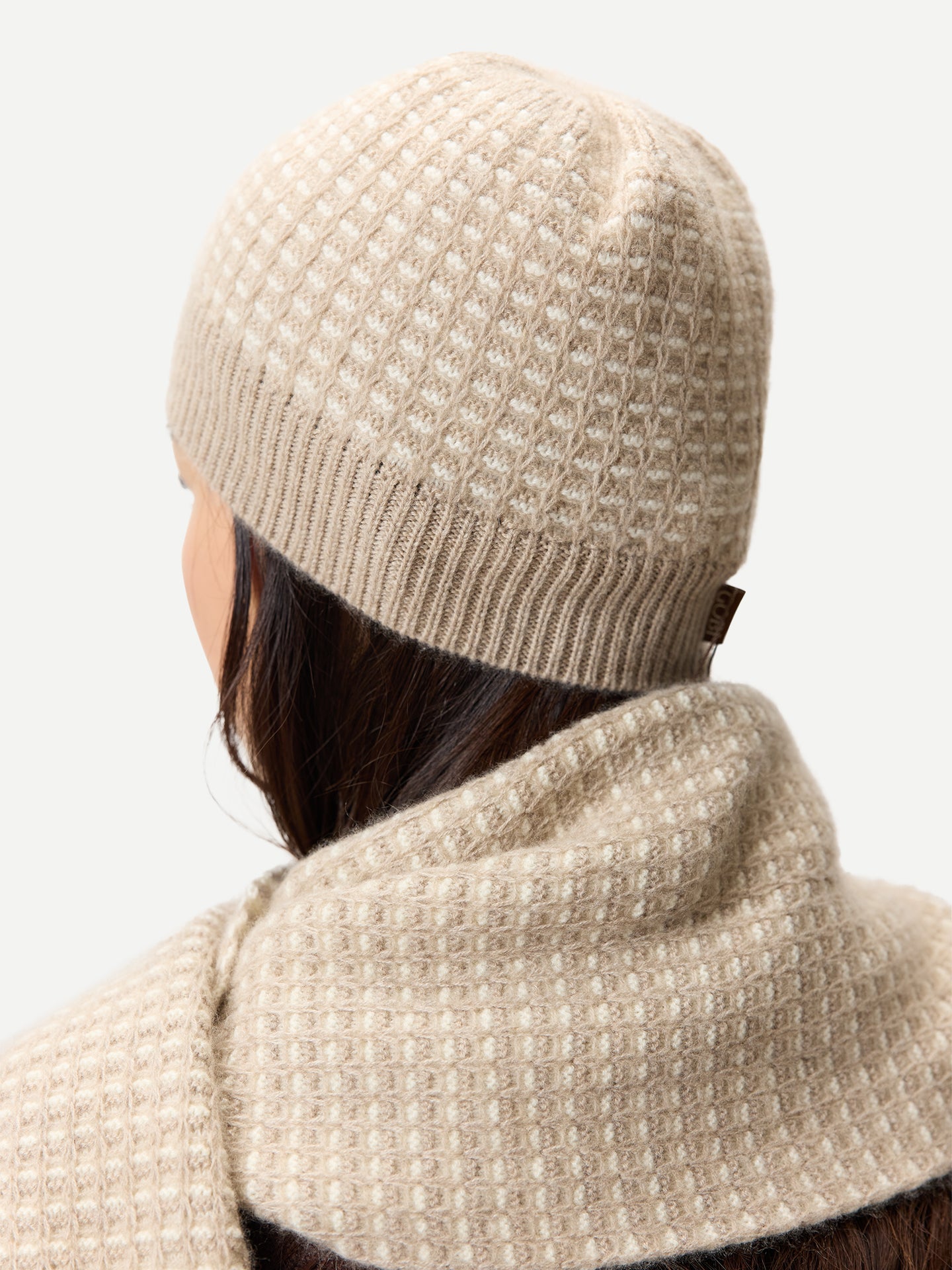 Chapeau en Cachemire Tricot Waffle Couleur Organique