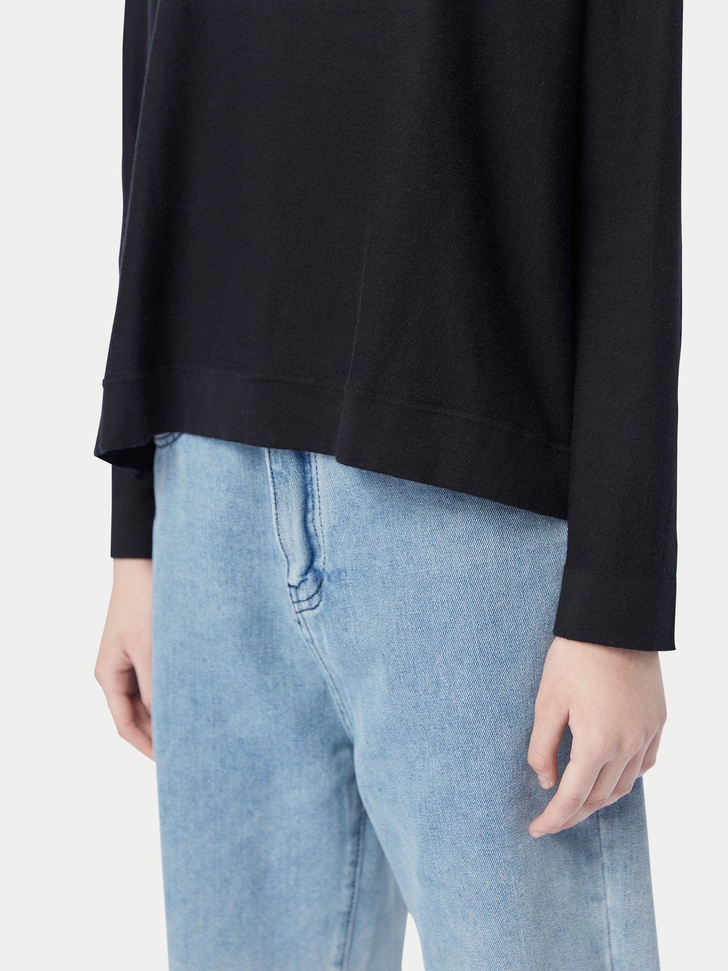 Top à manches longues en cachemire noir | GOBI Cashmere