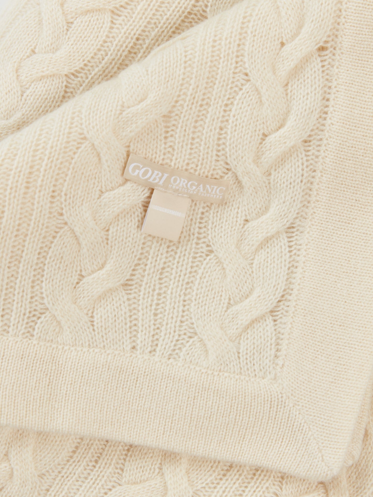 Unisex Cashmere Cable Knit Blanket Off White - Gobi Cashmere
