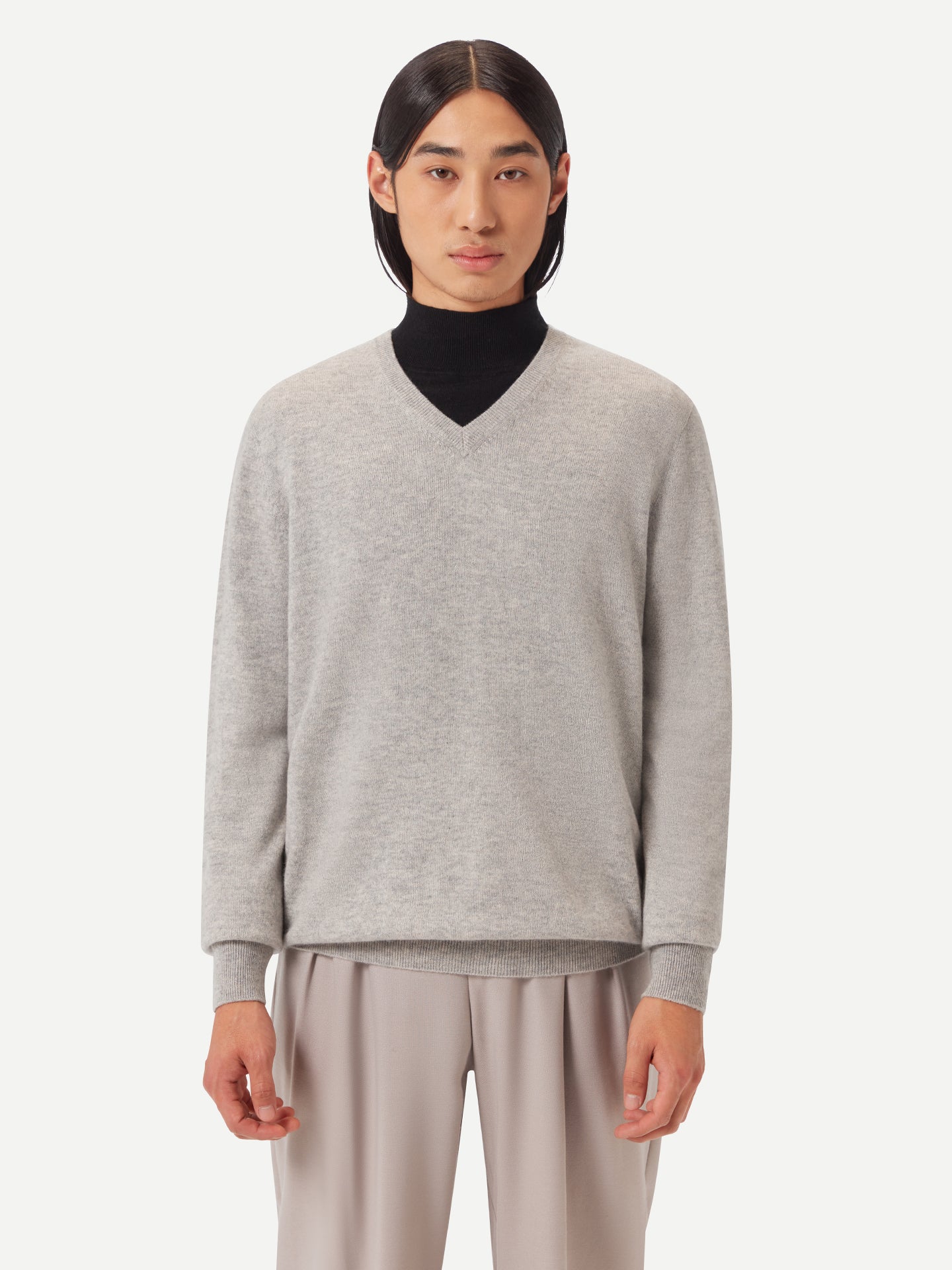 Pull col en V en Cachemire pour hommes Gris - Gobi Cashmere