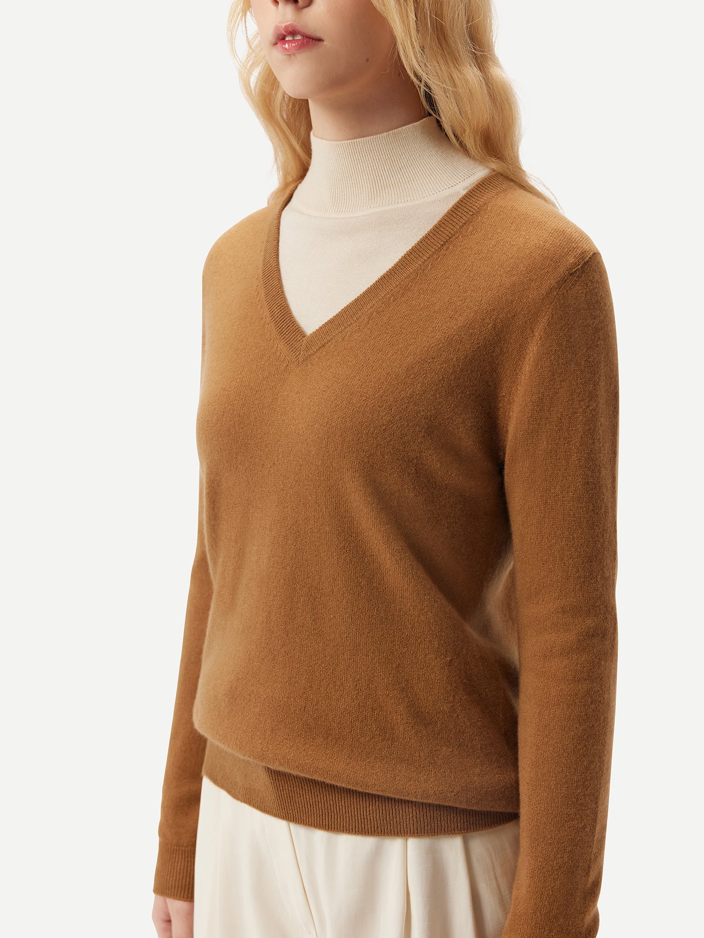 Pull col en V en Cachemire pour femmes Marron - Gobi Cashmere