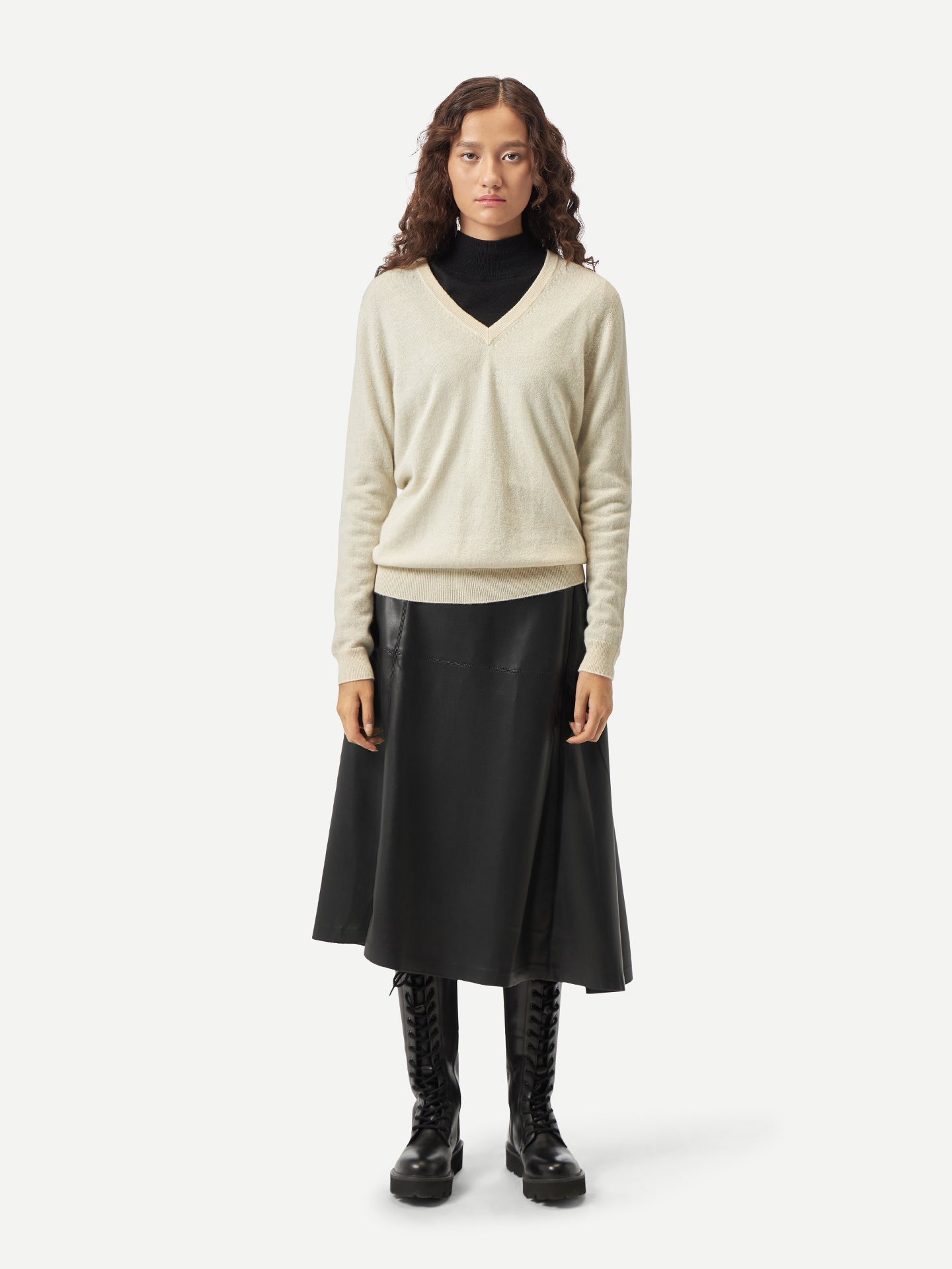 Pull col en V en Cachemire pour femmes Blanc - Gobi Cashmere