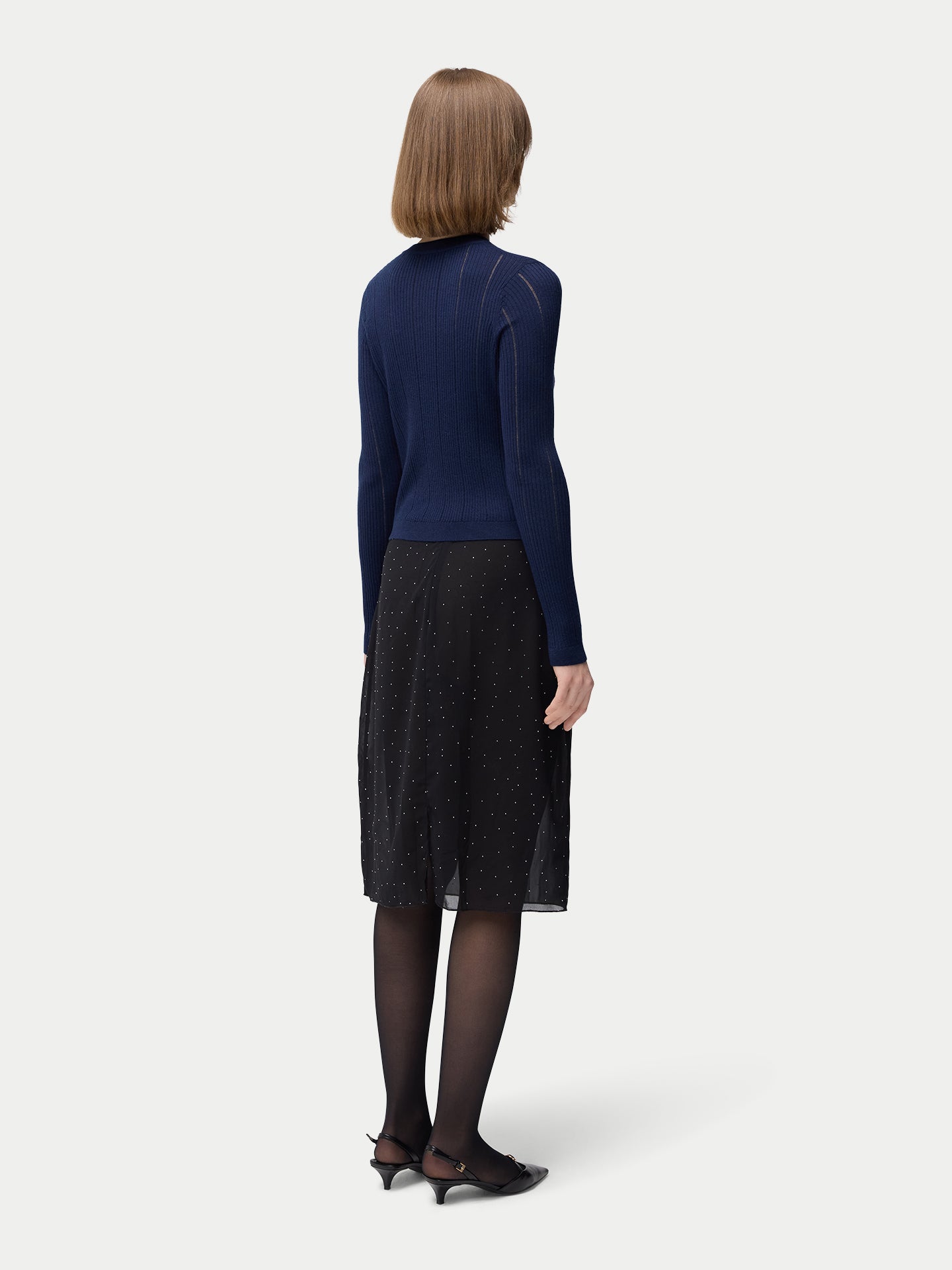Cardigan en soie de cachemire à boutons cachés