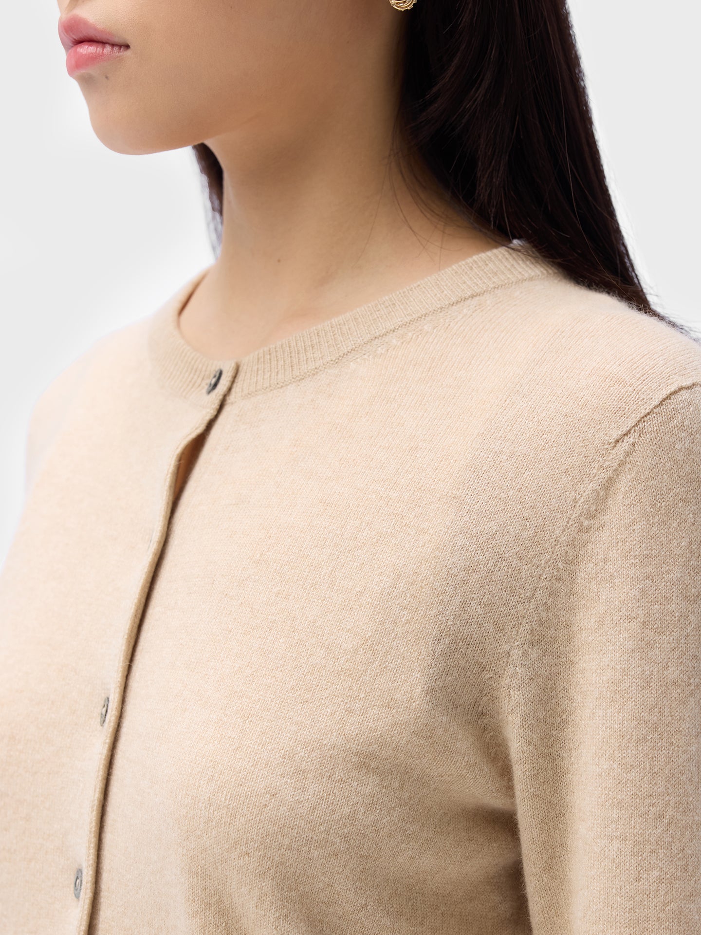 Cardigan col rond en cachemire Essential pour femmes Couleur Organique