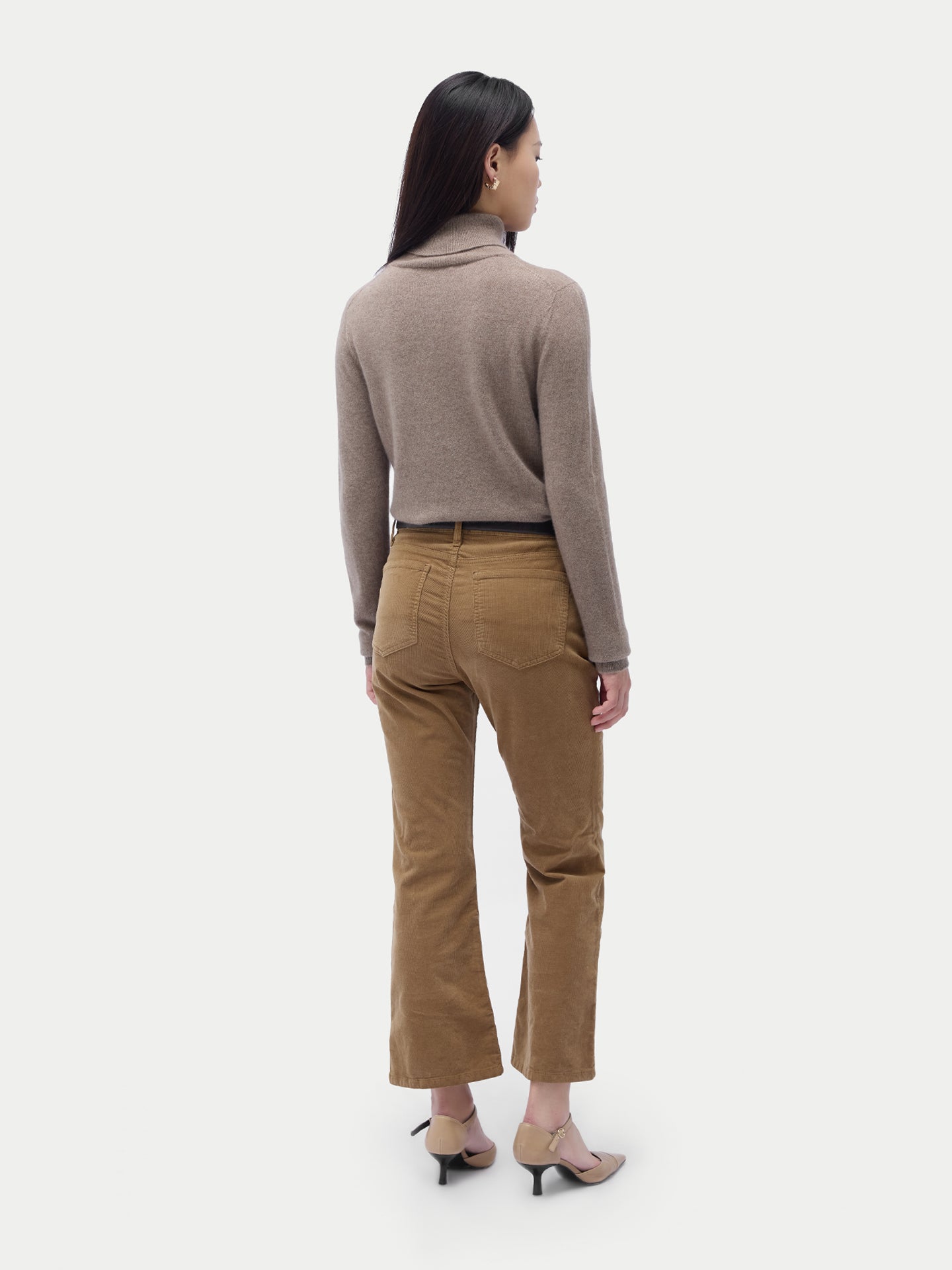 Pull col roulé en cachemire Essential pour femmes Couleur Organique