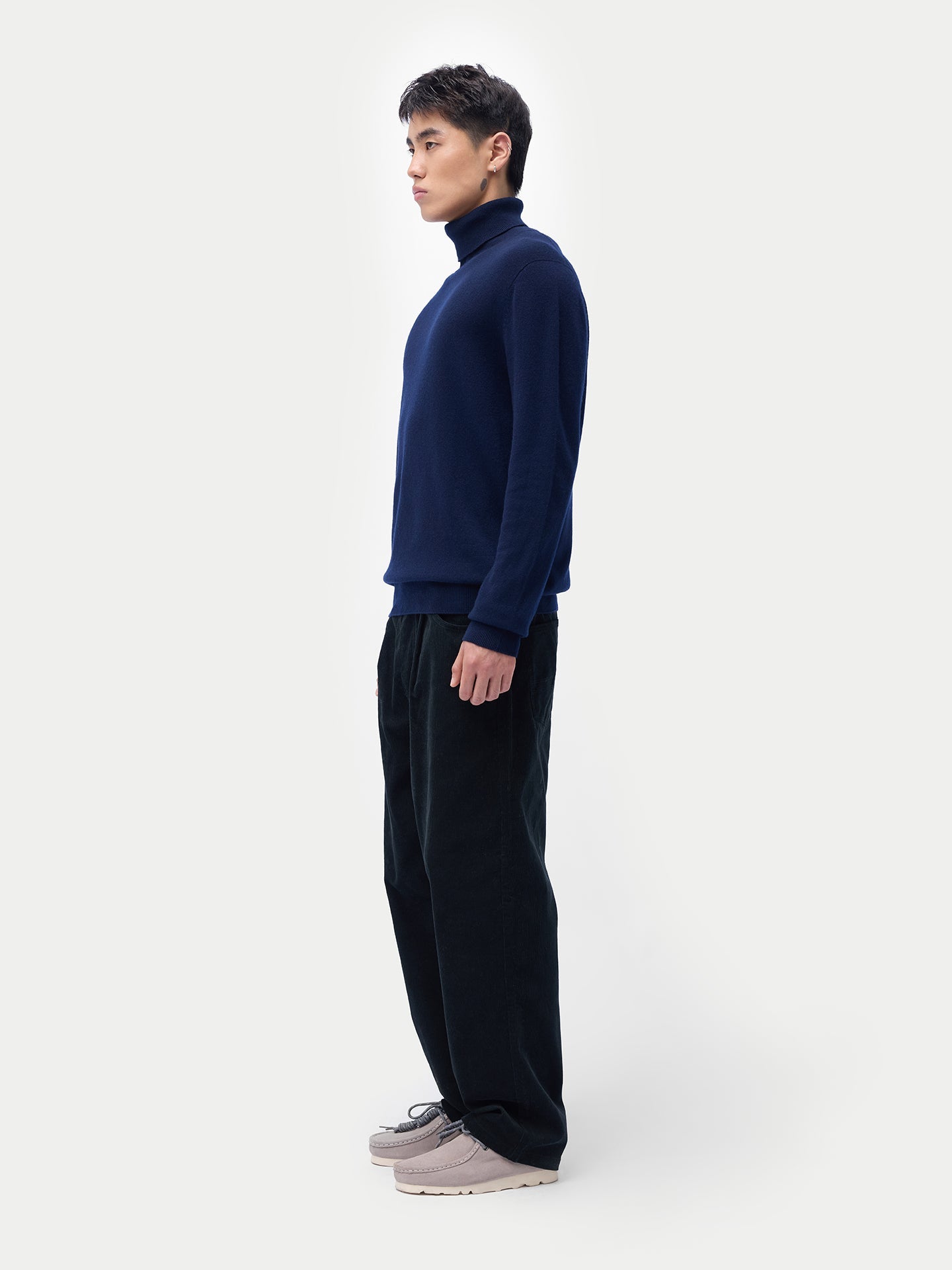 Pull col roulé en cachemire Essential pour hommes