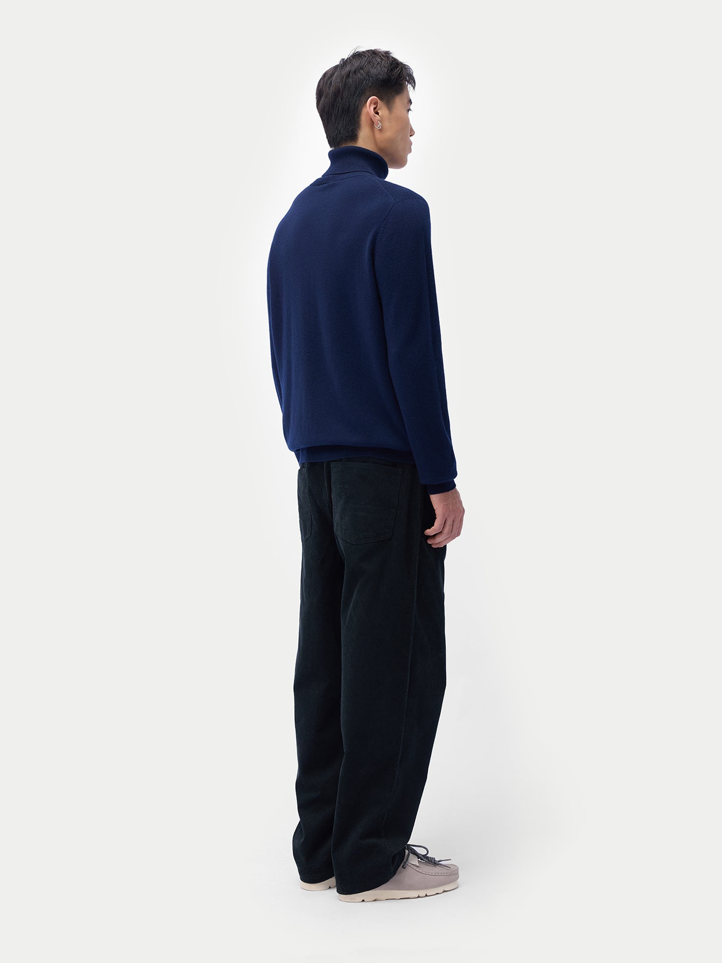 Pull col roulé en cachemire Essential pour hommes