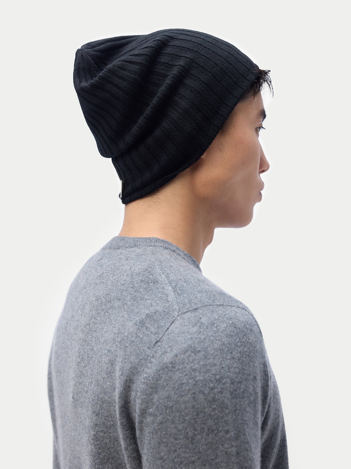Bonnet en tricot côtelé en cachemire
