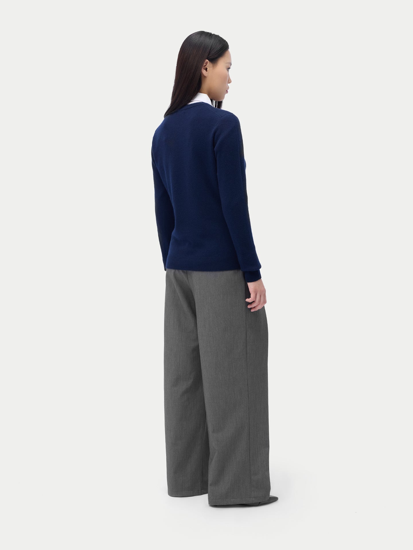 Pull col rond en cachemire Essential pour femmes