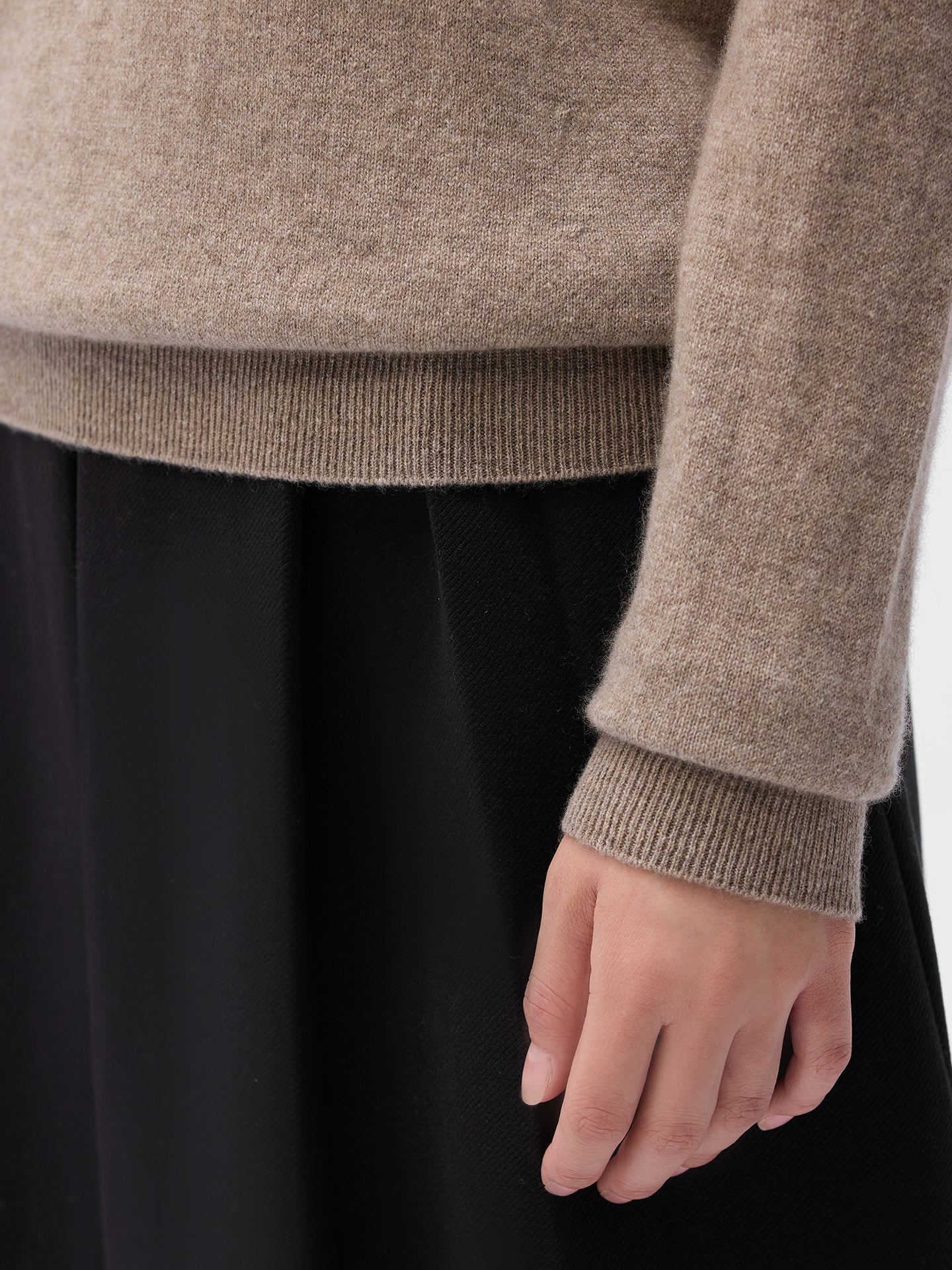Pull col rond en cachemire Essential pour femmes Couleur Organique