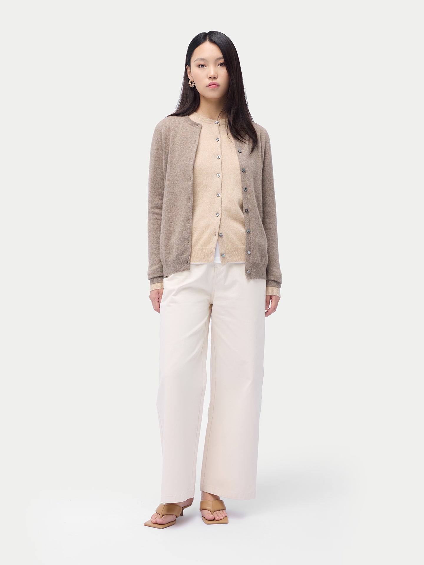 Cardigan col rond en cachemire Essential pour femmes Couleur Organique