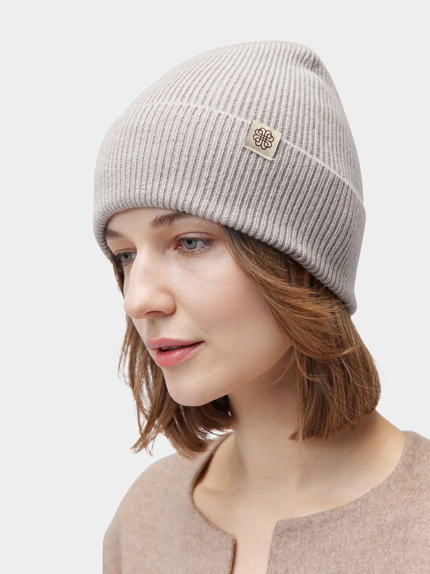 Bonnet en tricot côtelé en cachemire
