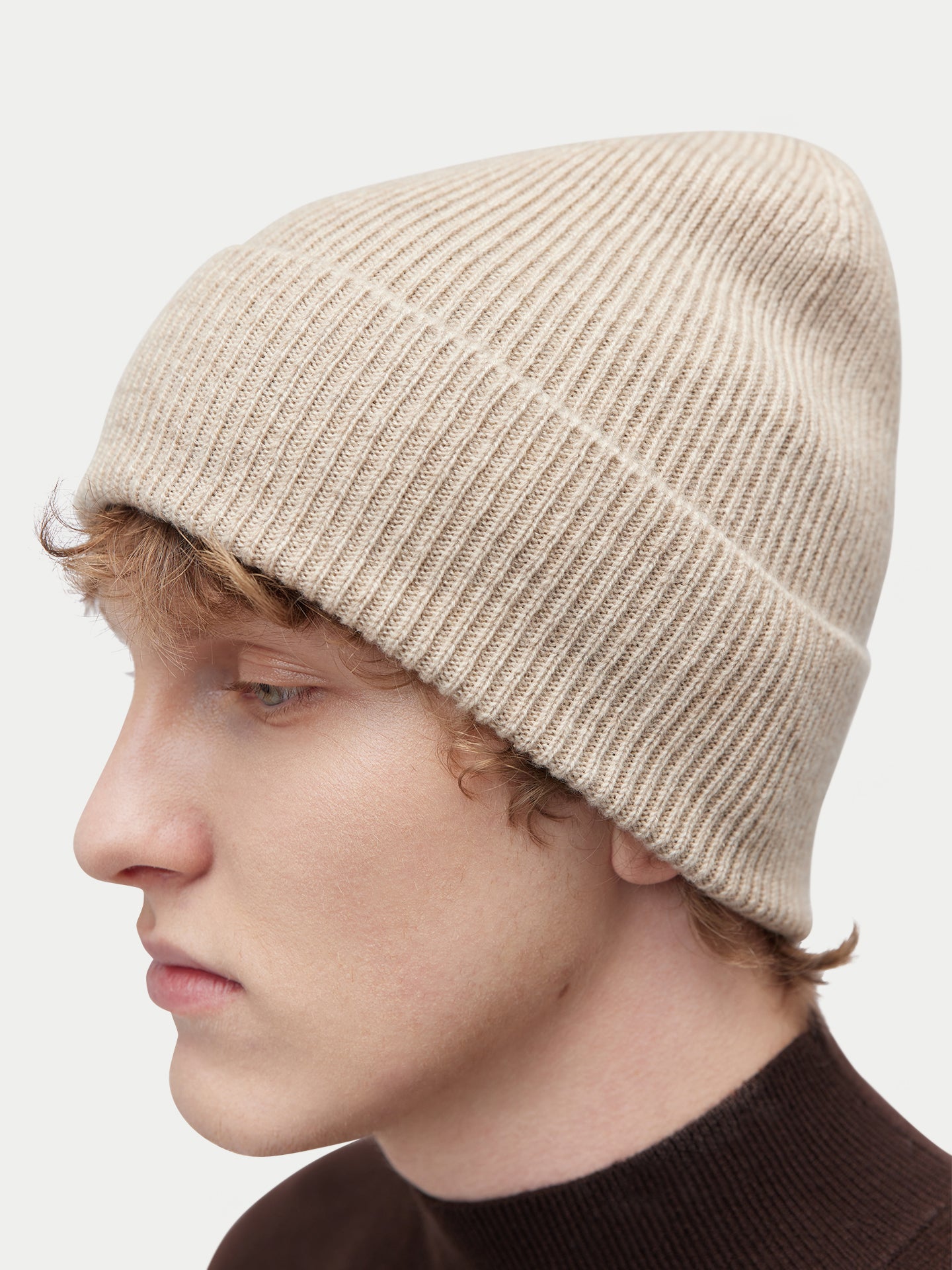 Bonnet en tricot côtelé en cachemire