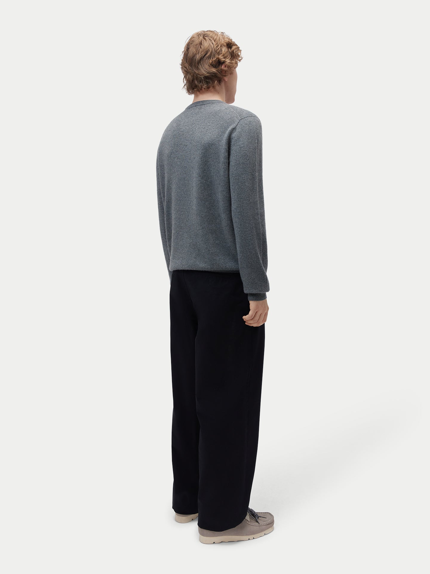 Men's Pure Cashmere Essential Crew Neck Sweater Steel Gray | Gobi Cashmere