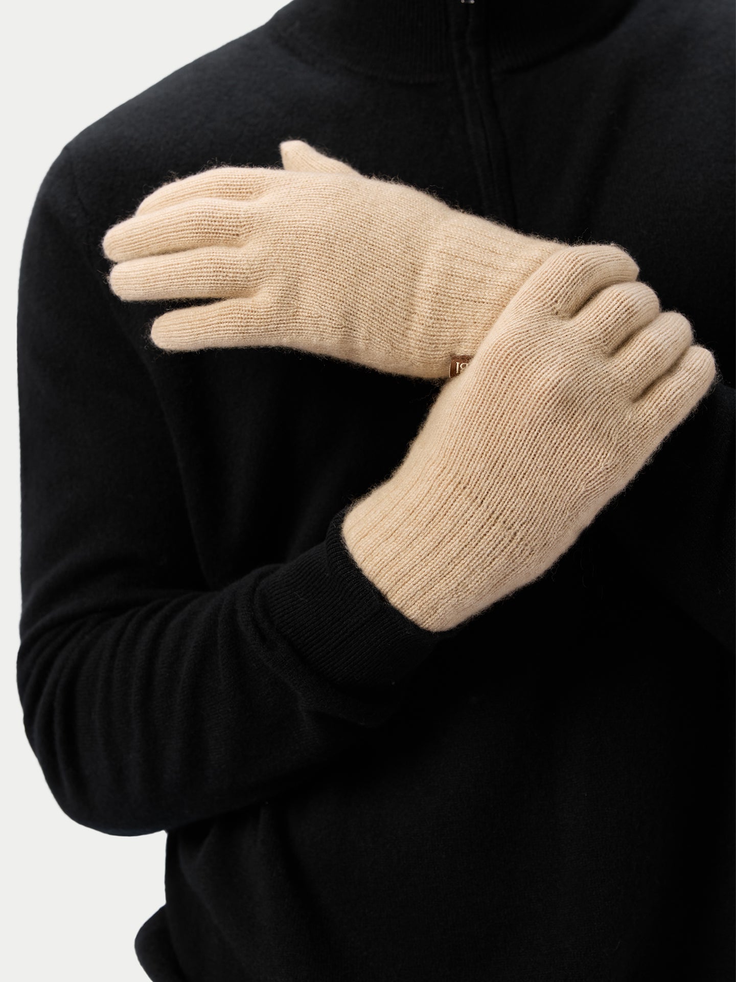 Gants Classiques en Cachemire pour l’Hiver couleur beige | GOBI Cashmere