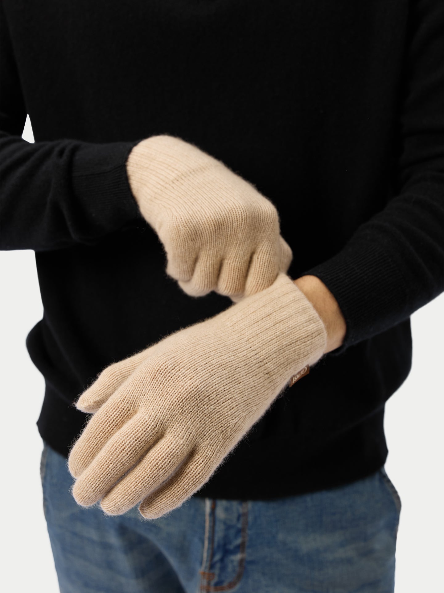 Gants Classiques en Cachemire pour l’Hiver couleur beige | GOBI Cashmere