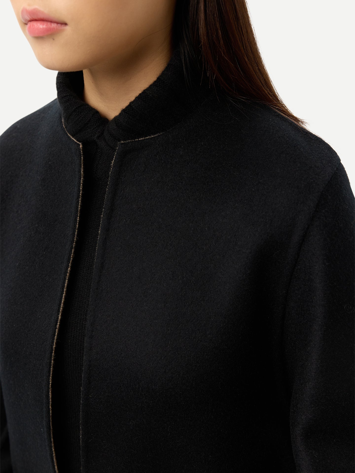 Veste Poncho en cachemire à poches plaquées