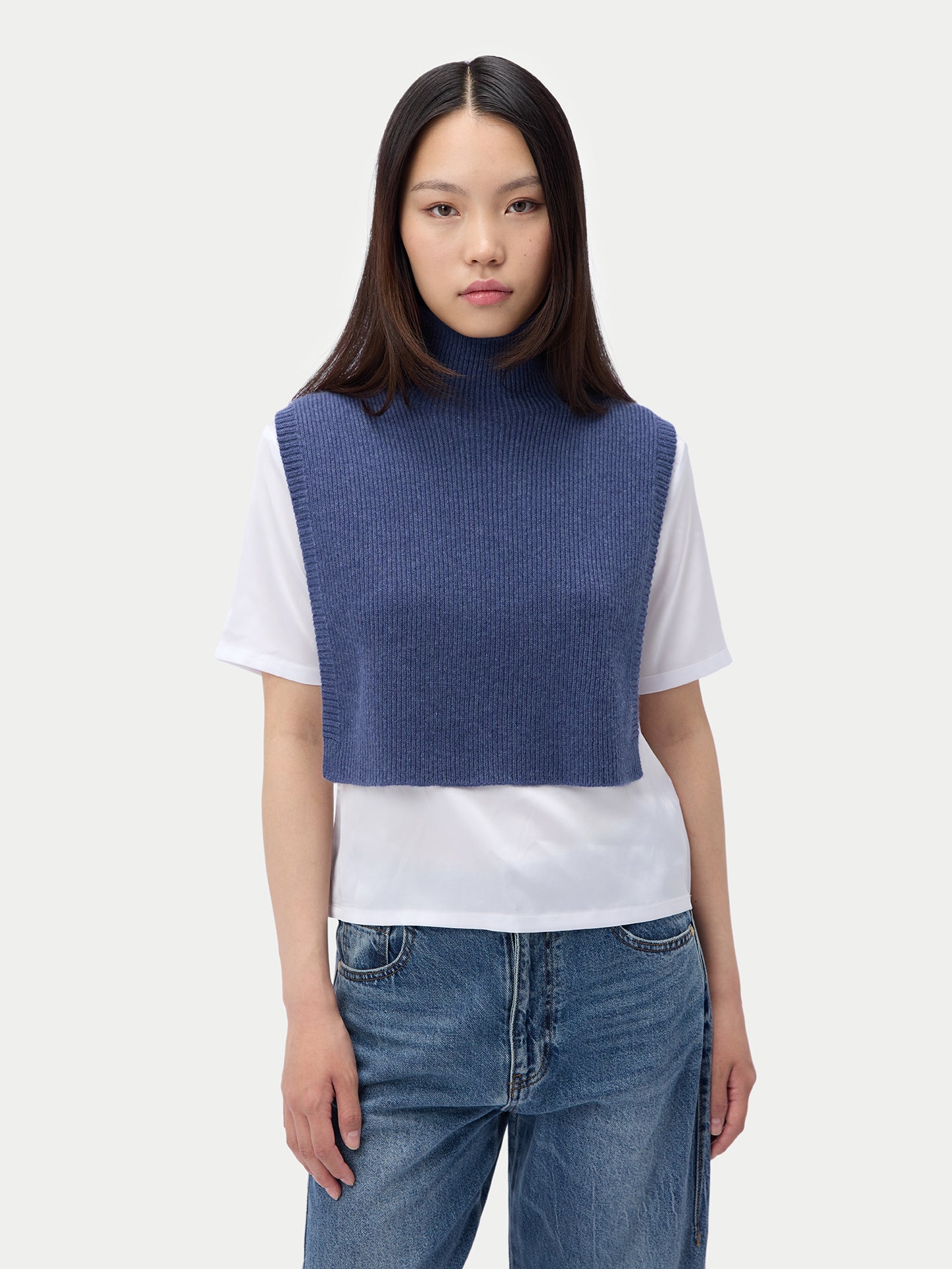 Écharpe col roulé en cachemire unisexe couleur bleu | GOBI Cashmere