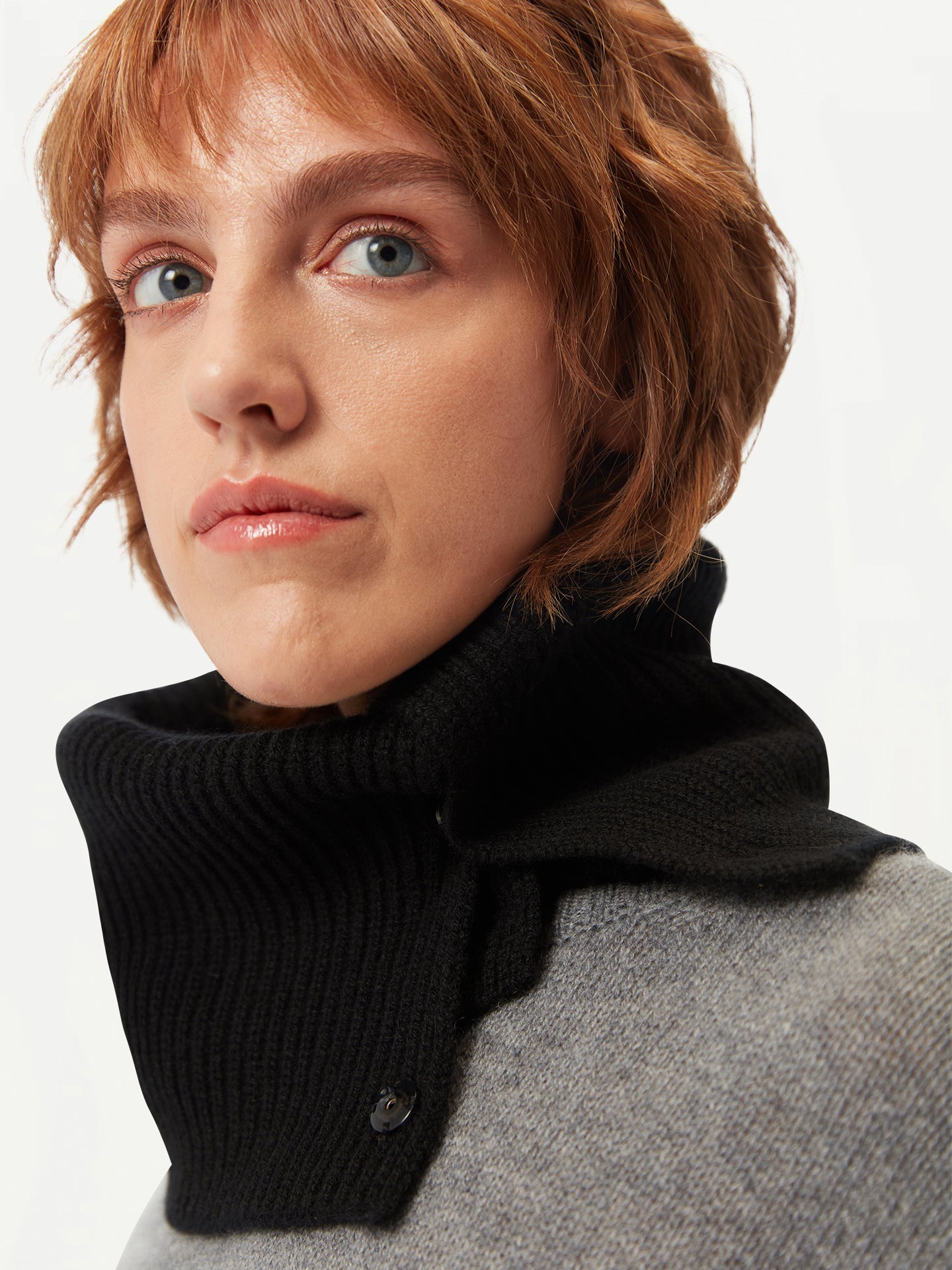 Écharpe de nuit en cachemire de GOBI - Collection Country-Chic Noir - Gobi Cashmere