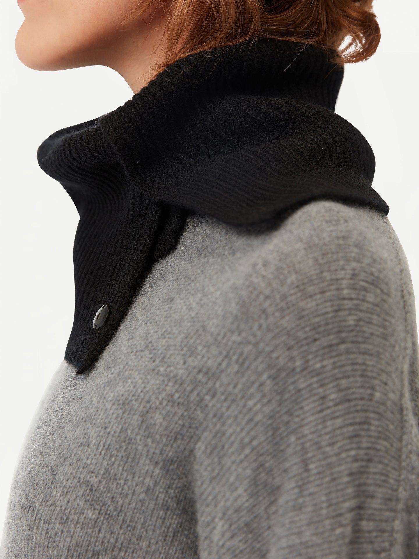 Écharpe de nuit en cachemire de GOBI - Collection Country-Chic Noir - Gobi Cashmere