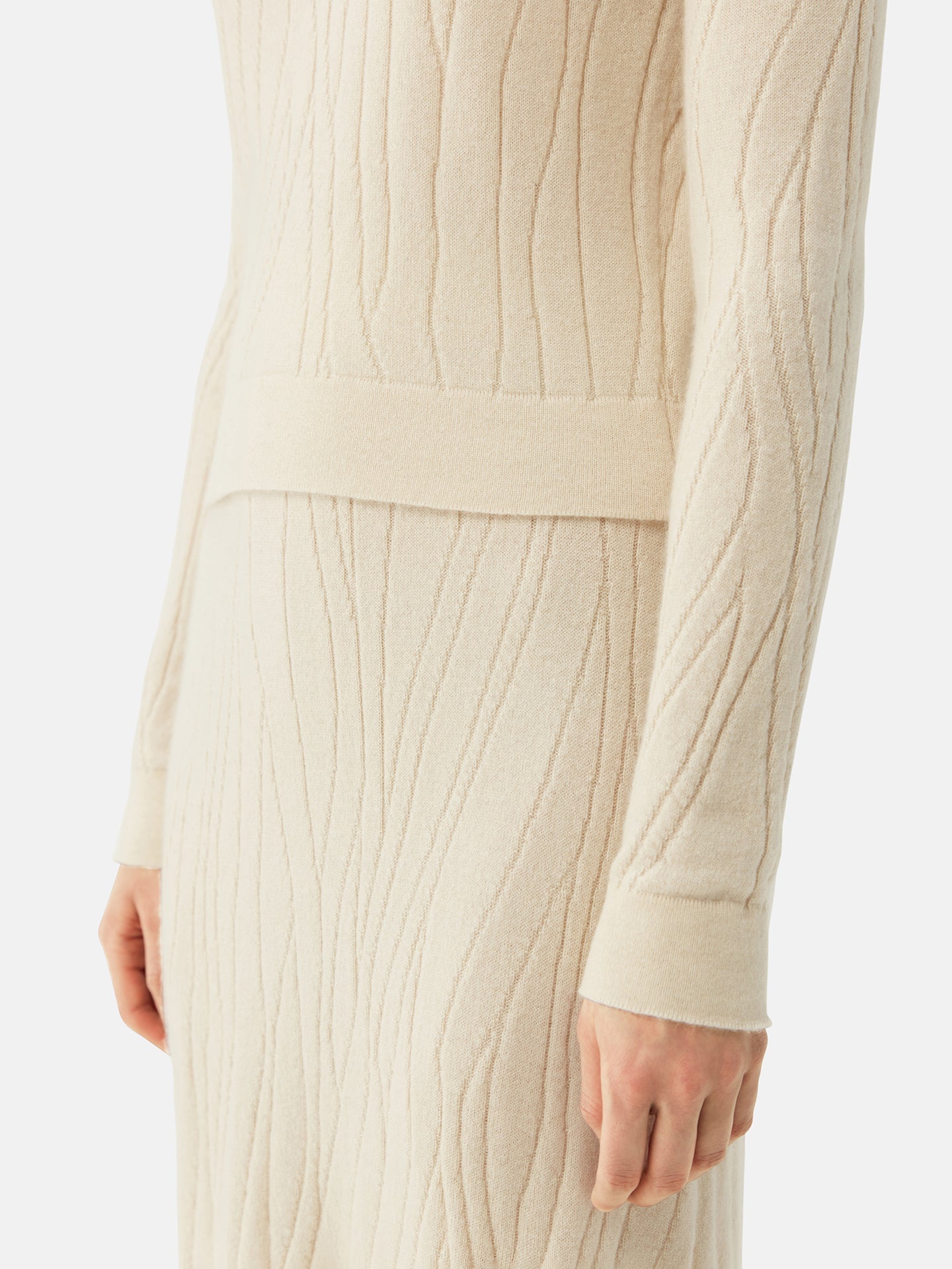 Pull en cachemire à encolure courte et haute | GOBI Cashmere