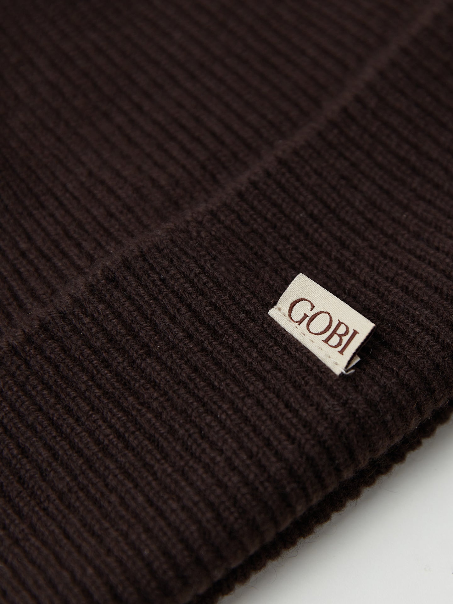 Bonnet en tricot côtelé en cachemire