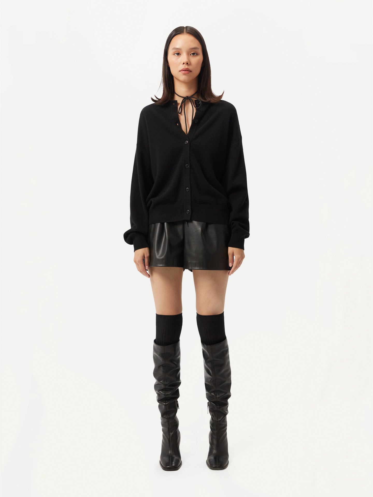 GOBI - Cardigan en cachemire à col rond - Collection Country-Chic Noir - Gobi Cashmere