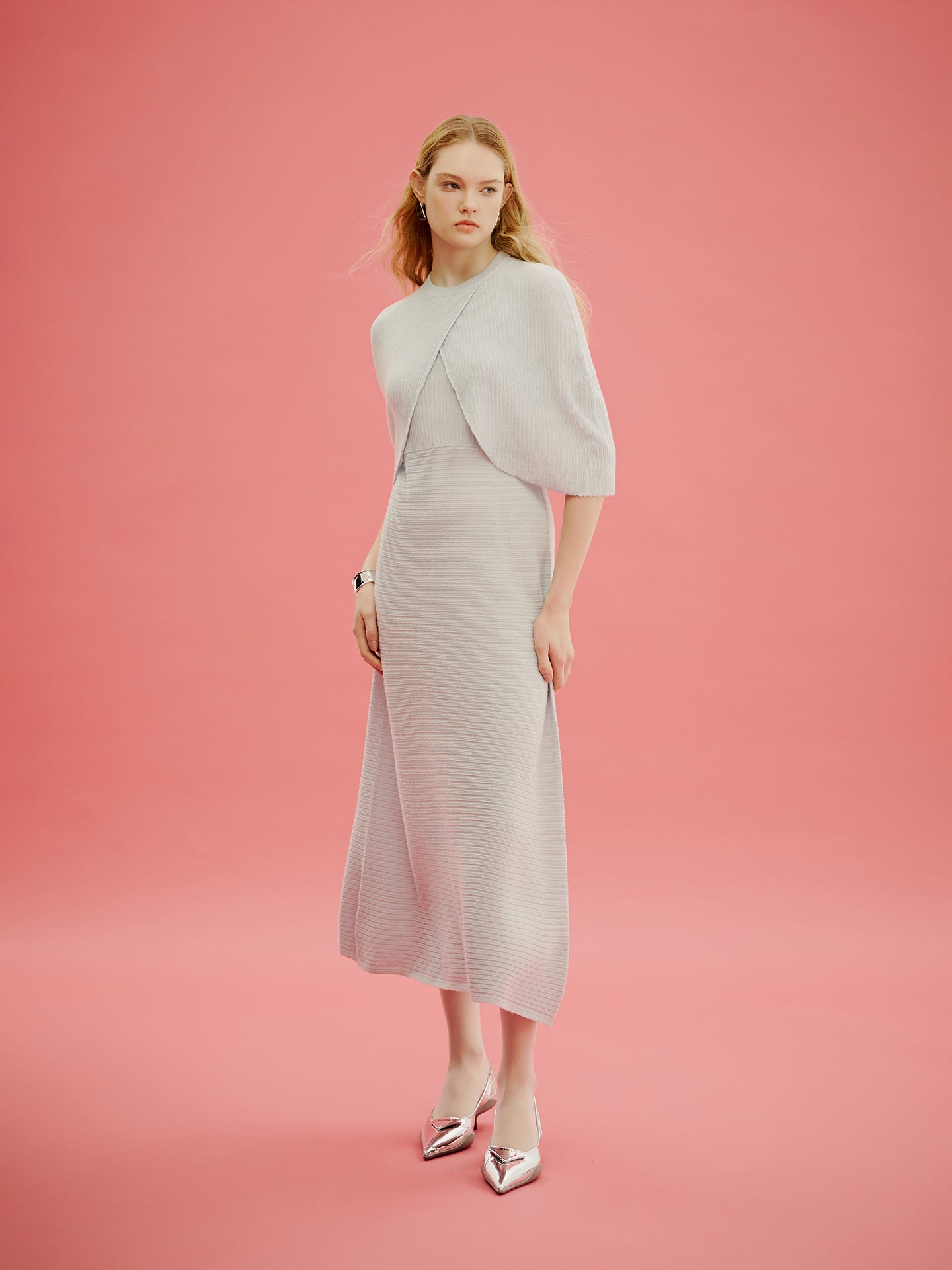 Capelet léger en cachemire et soie | GOBI Cashmere