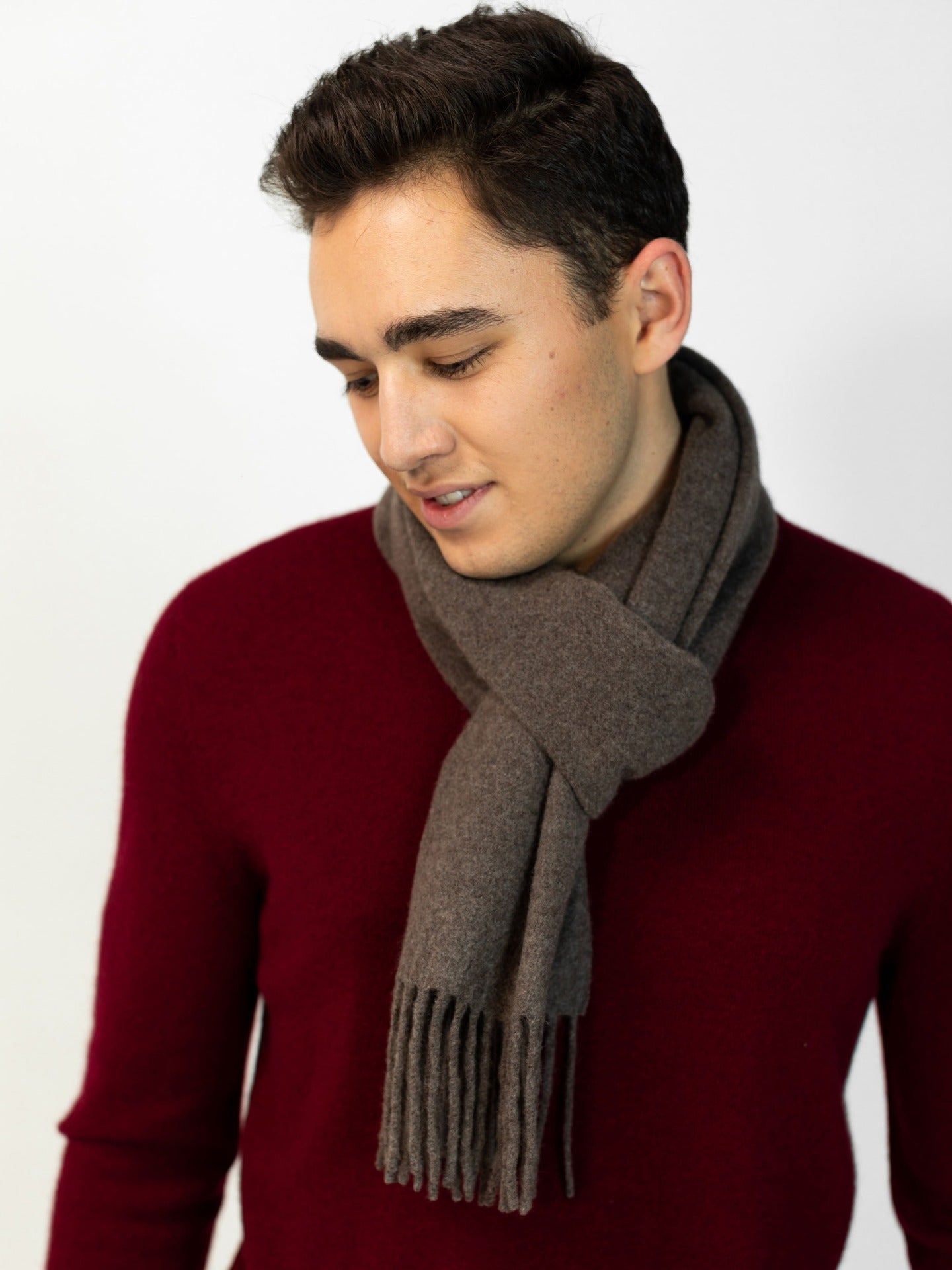 Écharpe avec franges en cachemire pour unisex Taupe - Gobi Cashmere