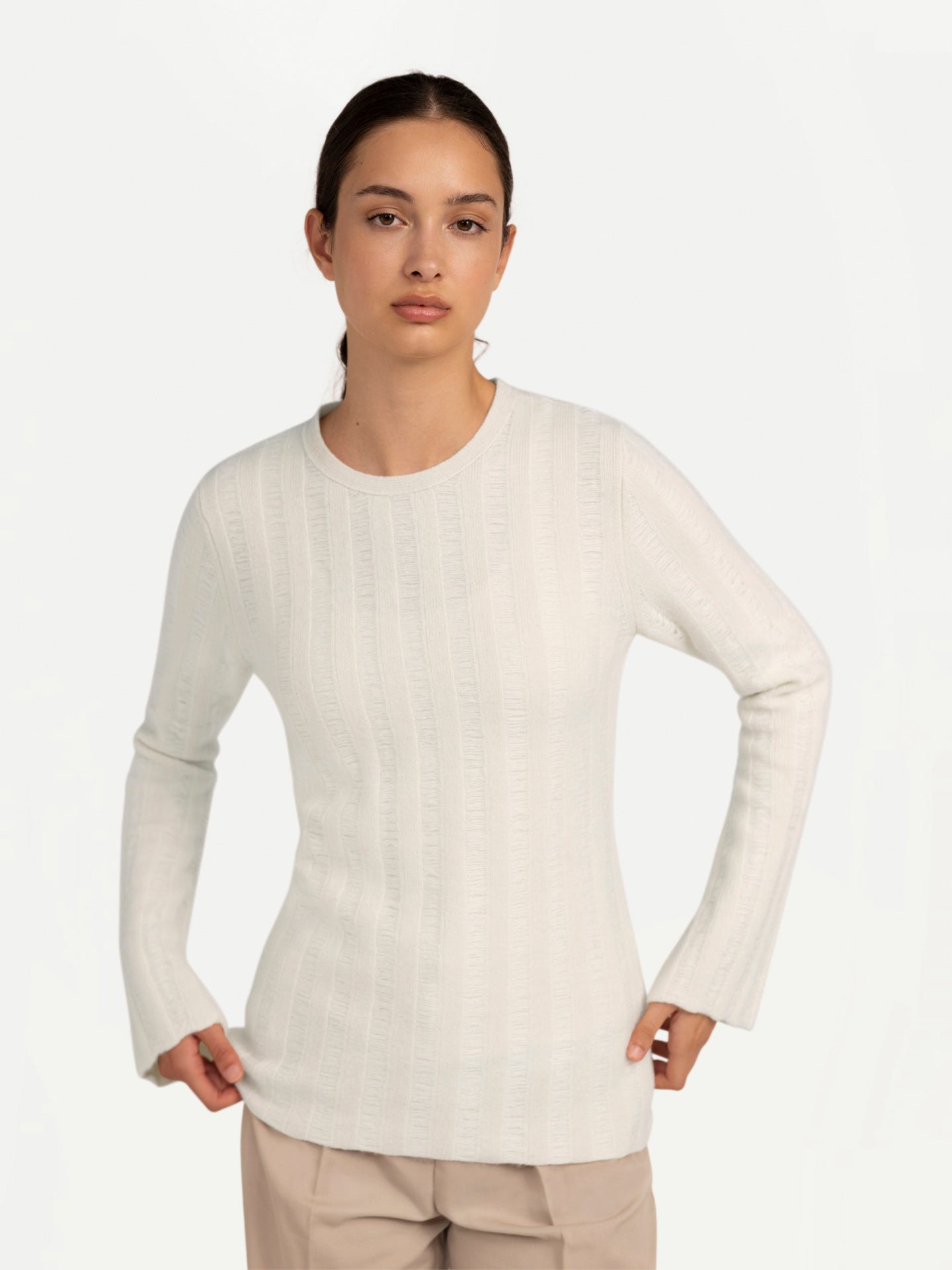 Pull en cachemire rayé du créateur Cashmere Blanc - Gobi Cashmere