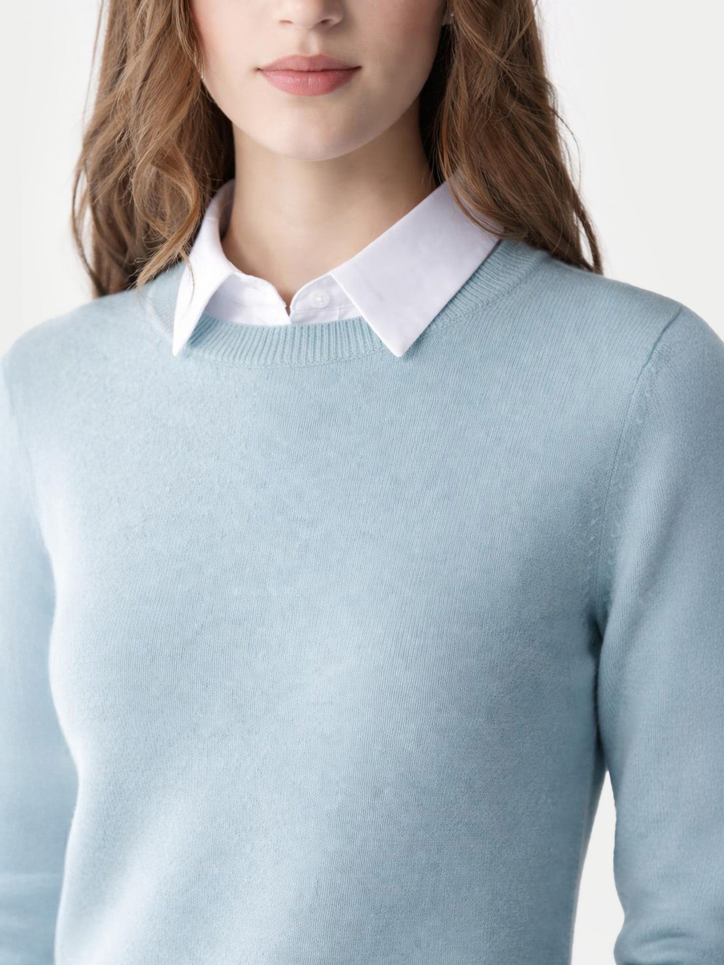 Pull col rond en cachemire Essential pour femmes Nuage Bleu - Gobi Cashmere