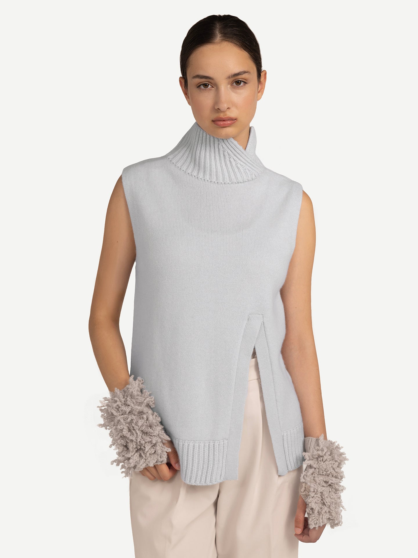 Gilet en cachemire à découpes Taupe - Gobi Cashmere 